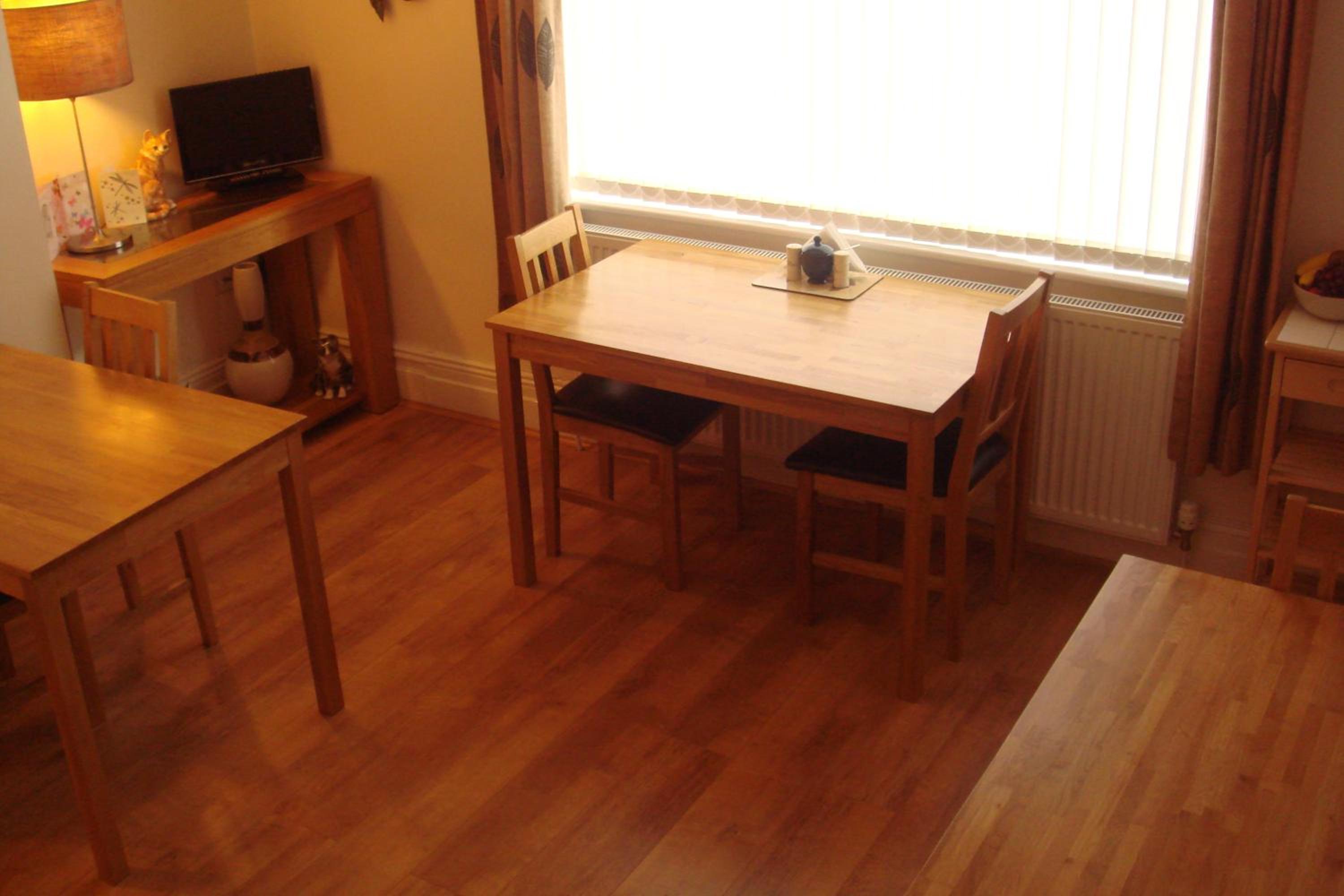 Bolton Vacations - Wendover Guest House - Property Image 7