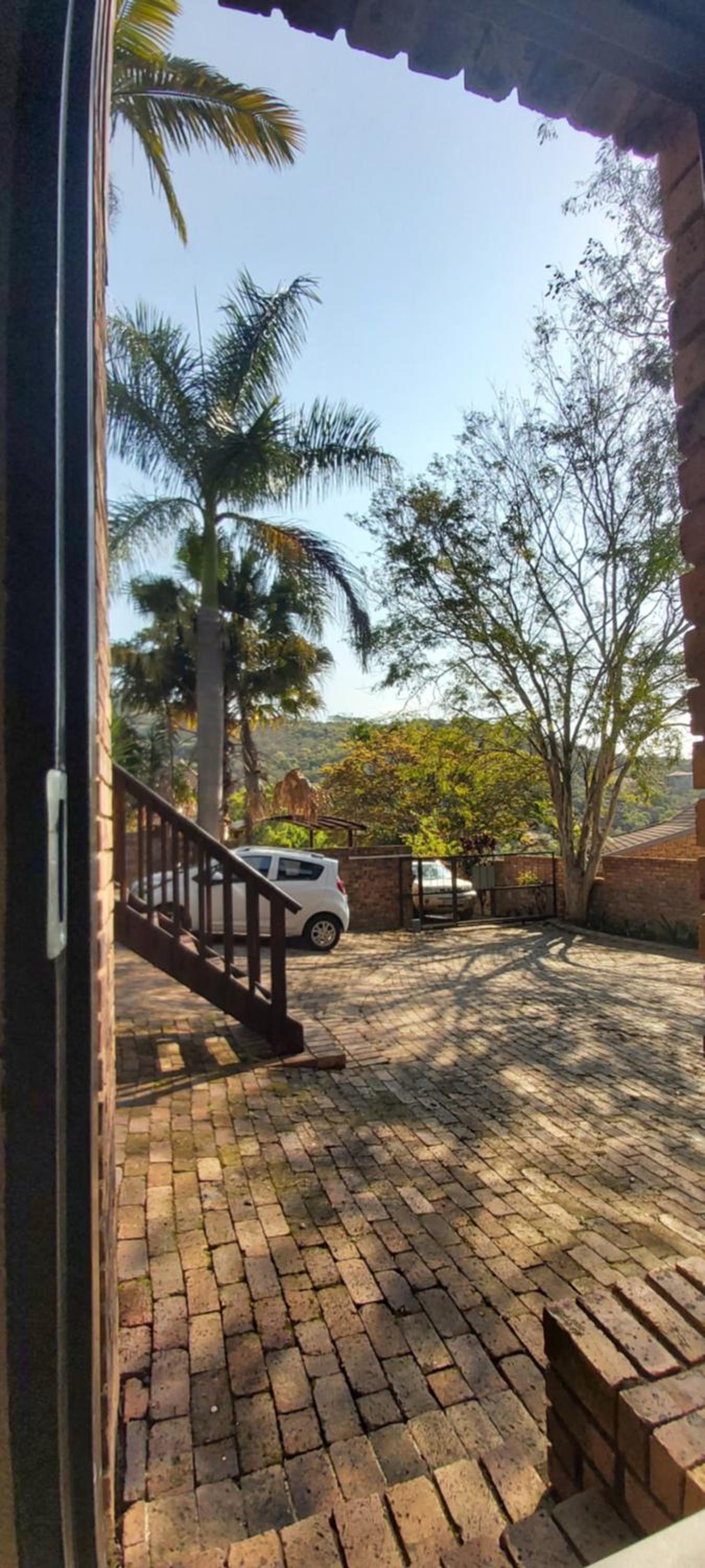13 @ Rhinoroad Nelspruit view 3