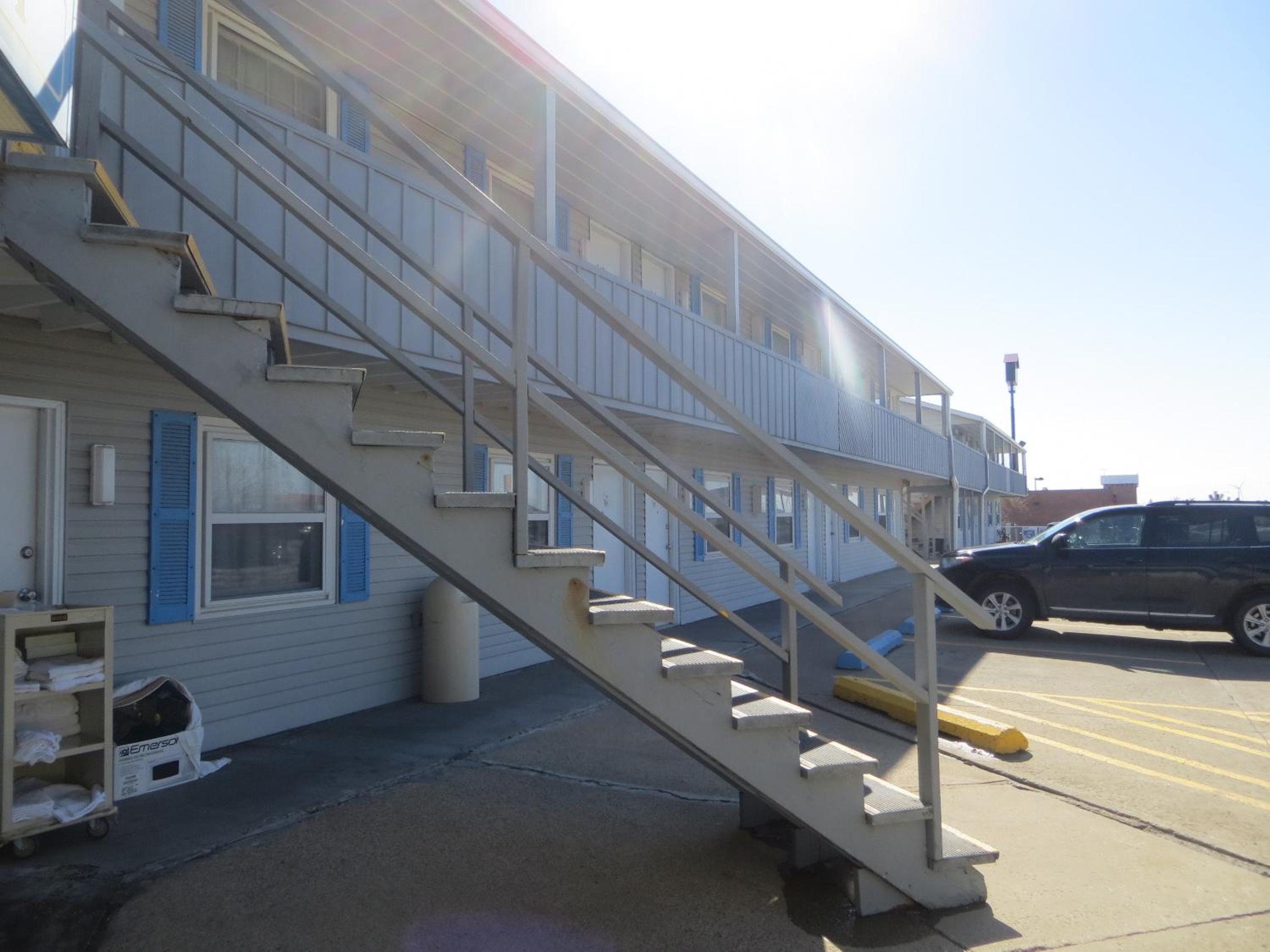 Budget Inn Adair