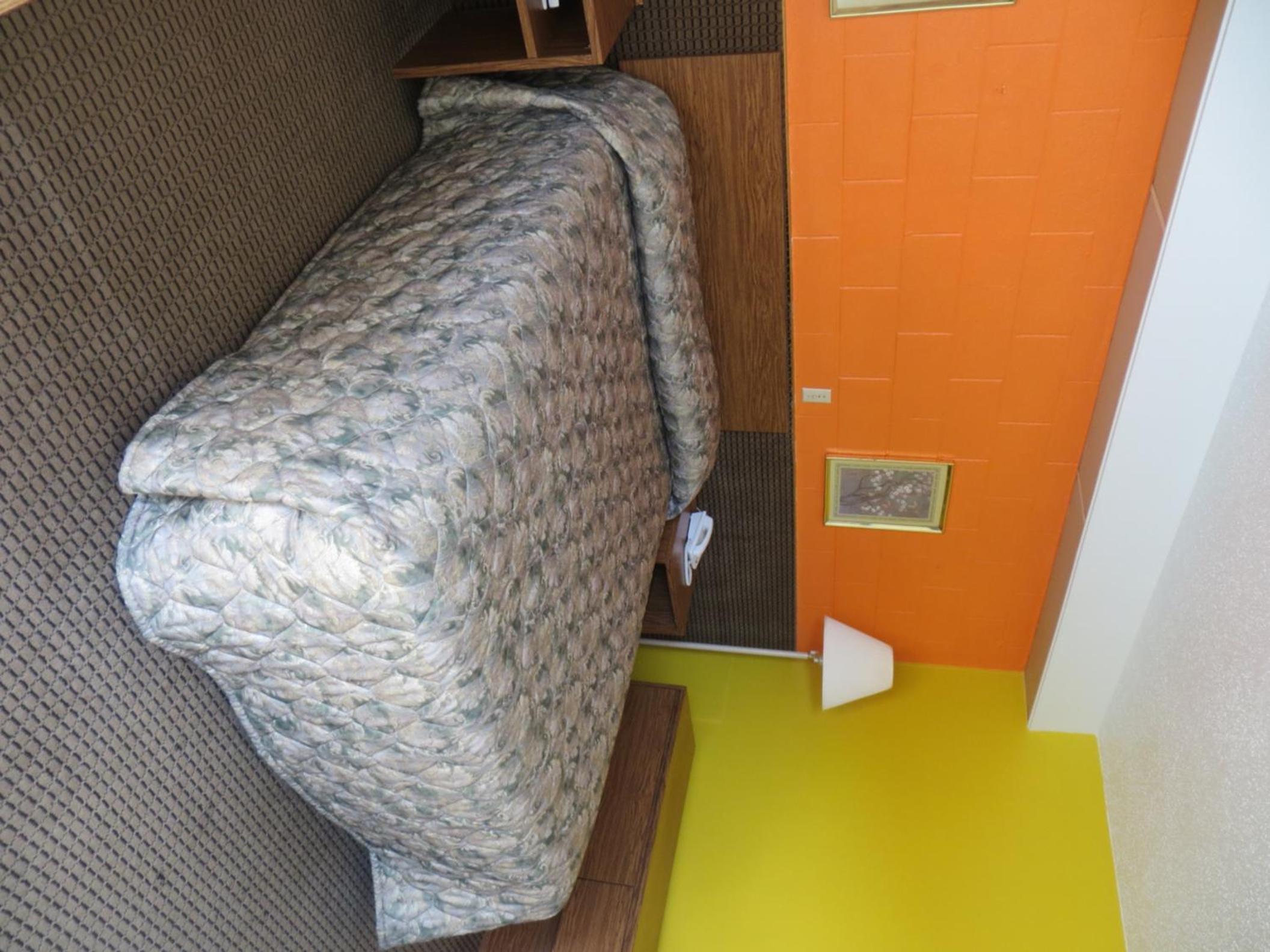 Budget Inn Adair
