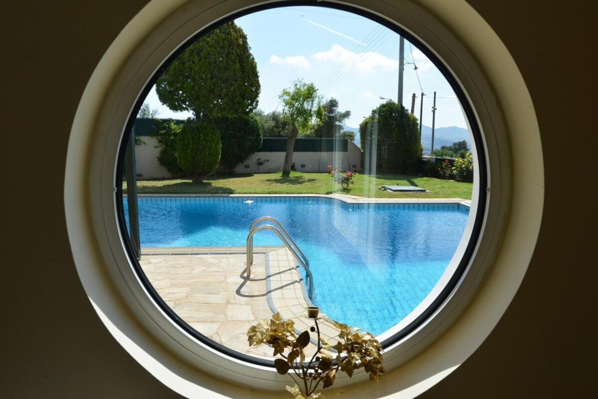 Beautiful Pool Villa Xenia in Anavissos, Athens