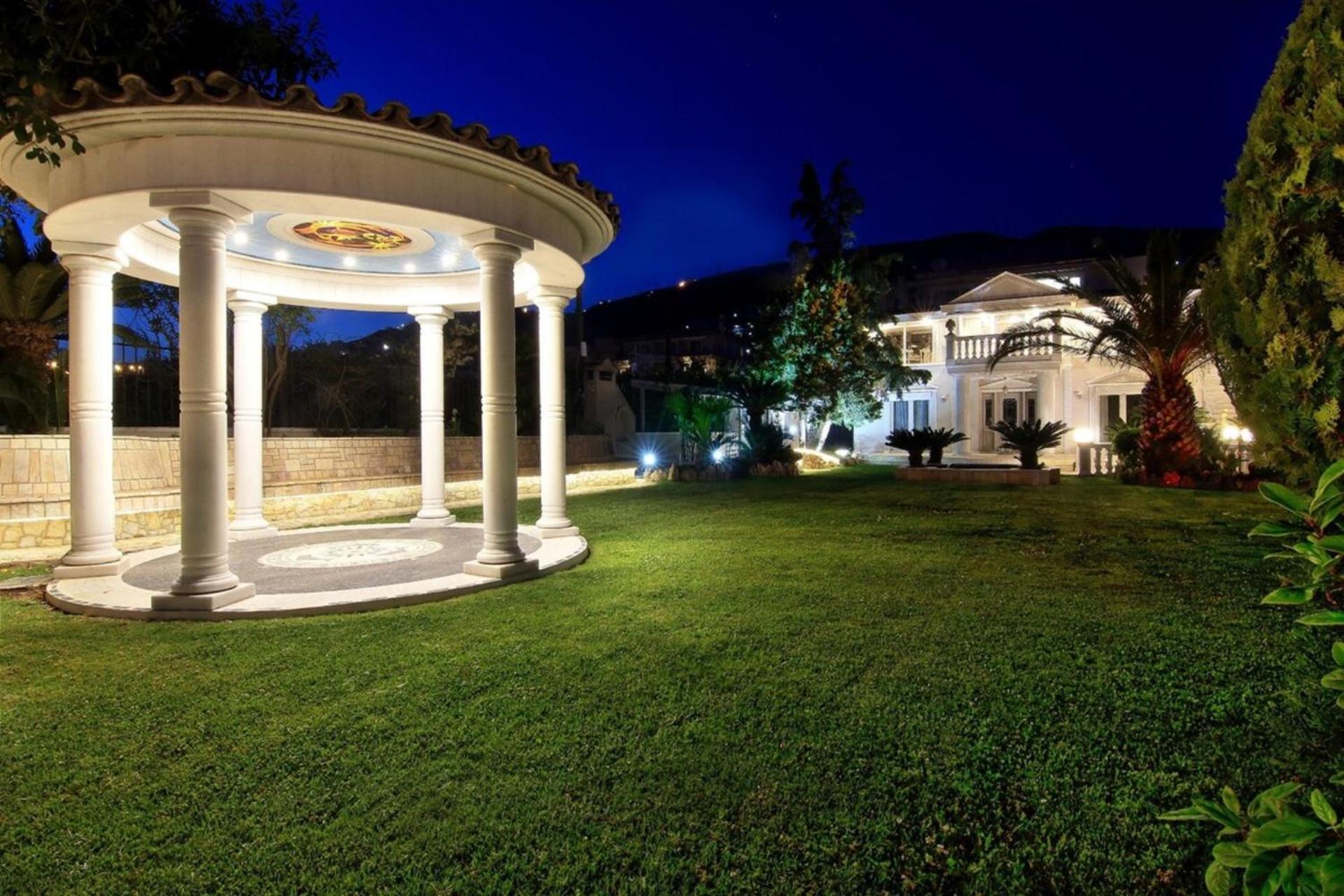 Black Diamond Luxury Villa Anavyssos in Athens view 5