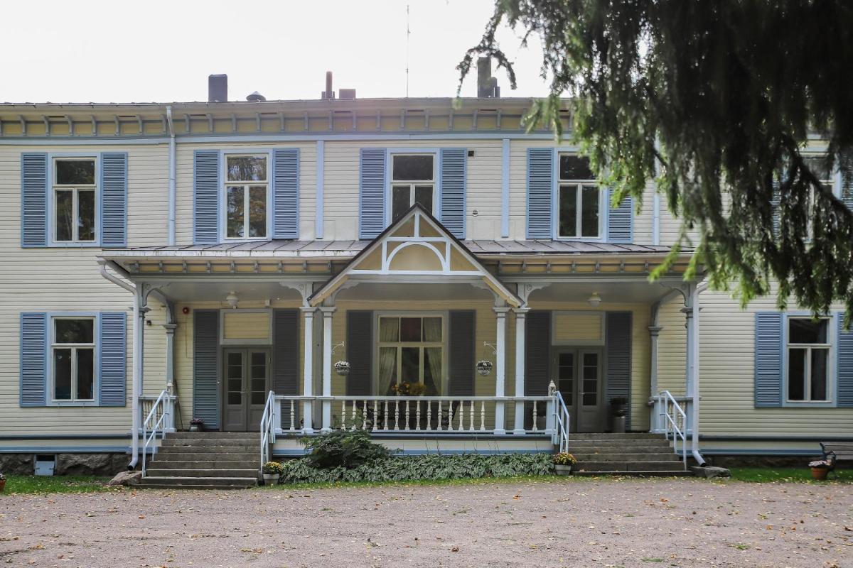 Neitsytniemen Kartanohotelli view 2