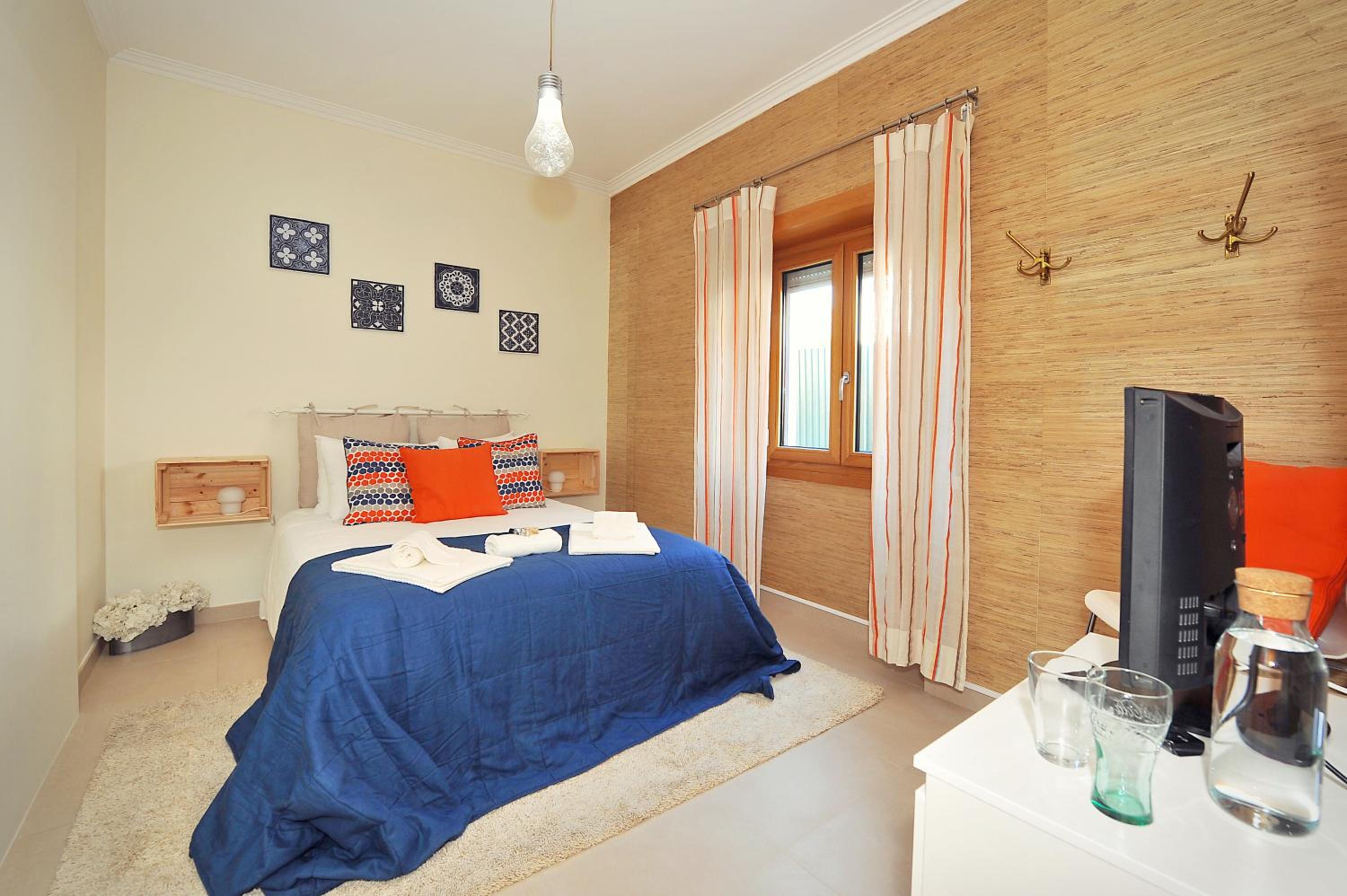 Cosy Bedrooms Guest House view 3
