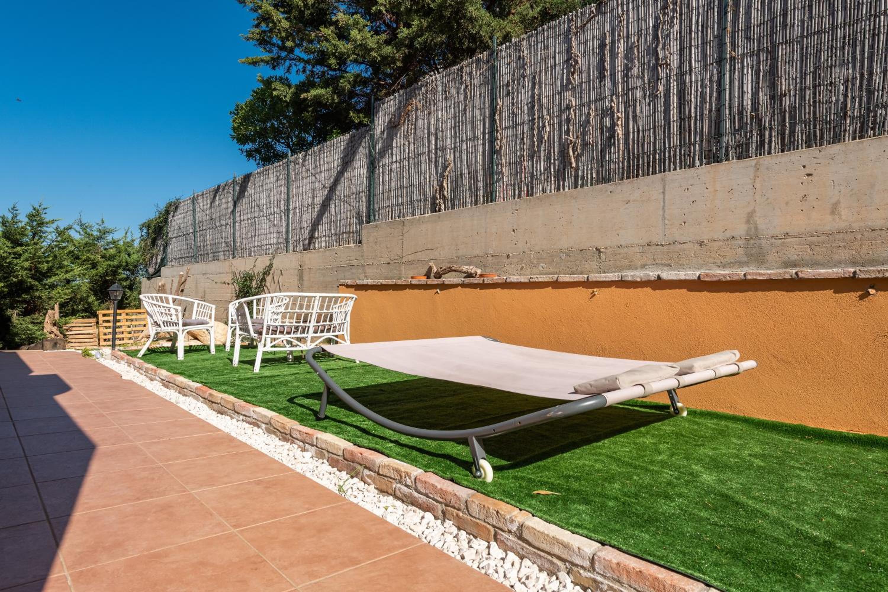 Villa Sunset en Quartu SantʼElena — balance & terrace