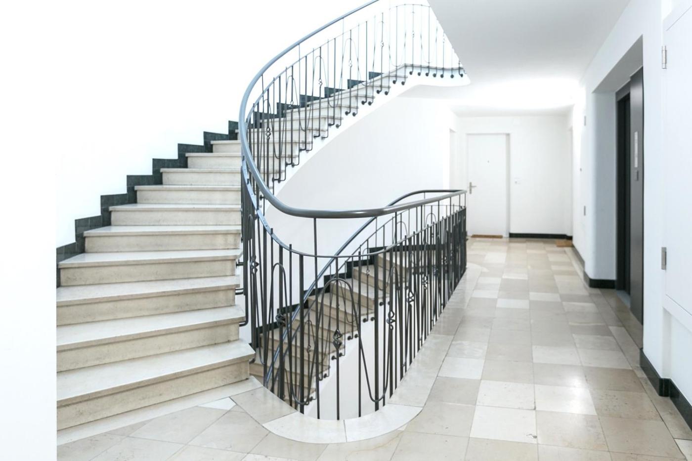 AirHosted - Lucerne City Centre