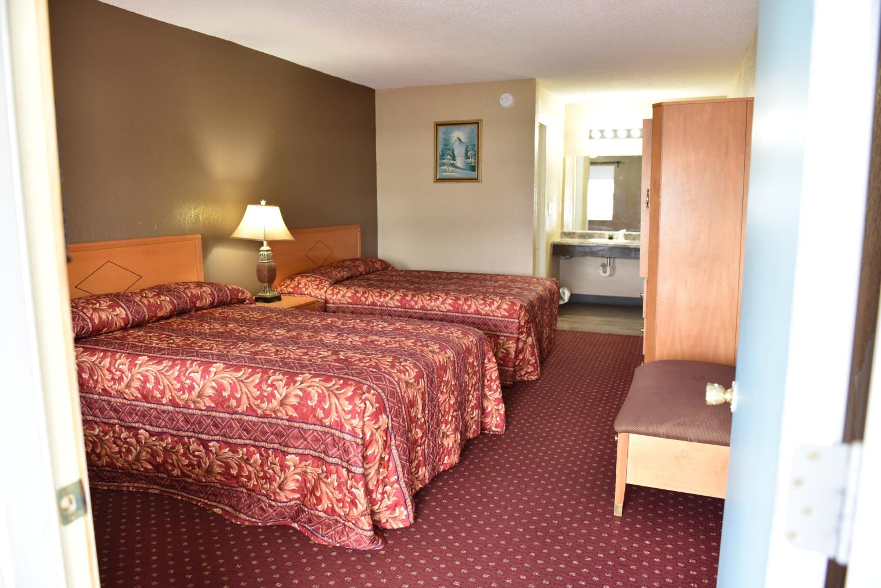 Merrillville Vacations - Knights Inn Merrillville - Property Image 29