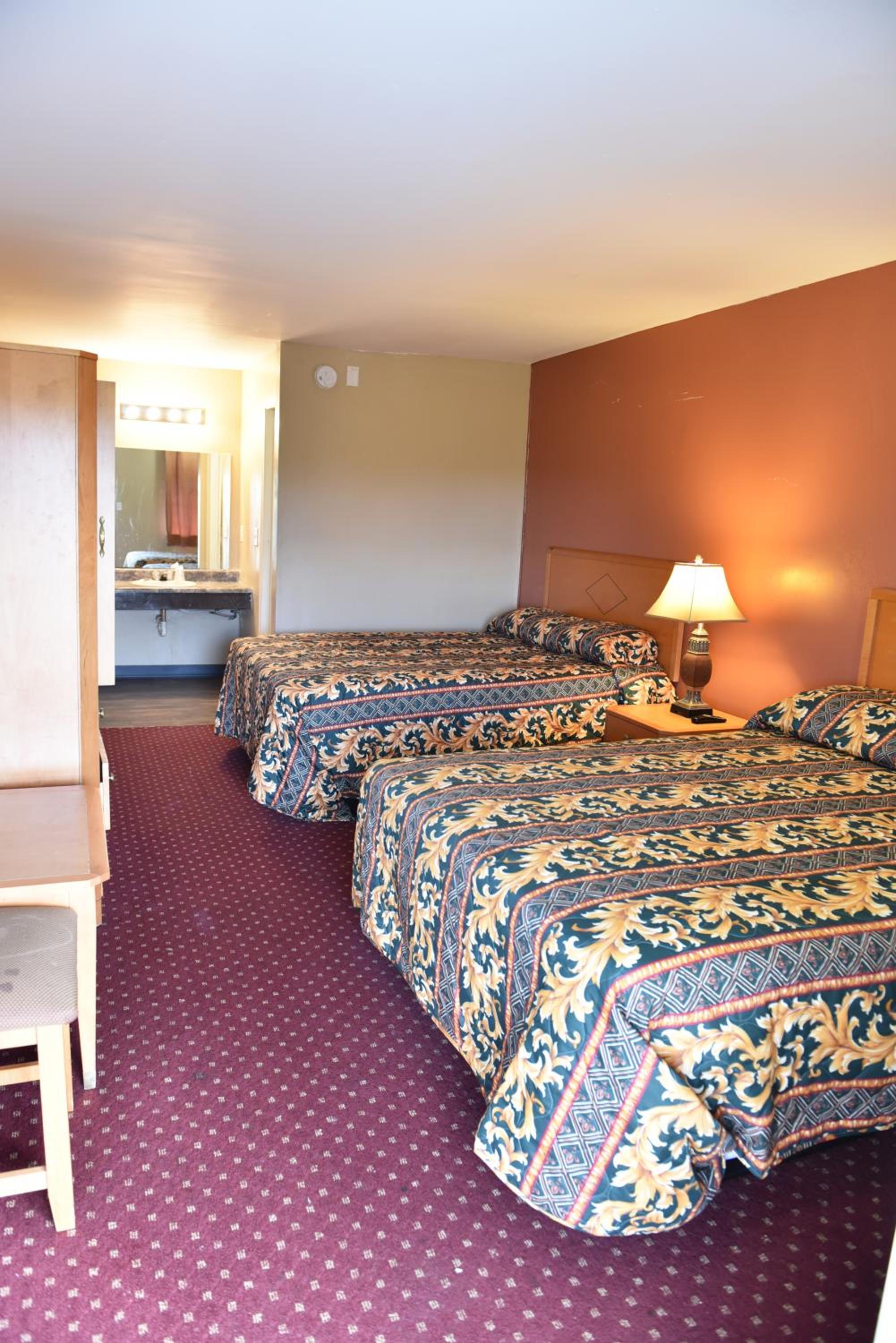 Merrillville Vacations - Knights Inn Merrillville - Property Image 27