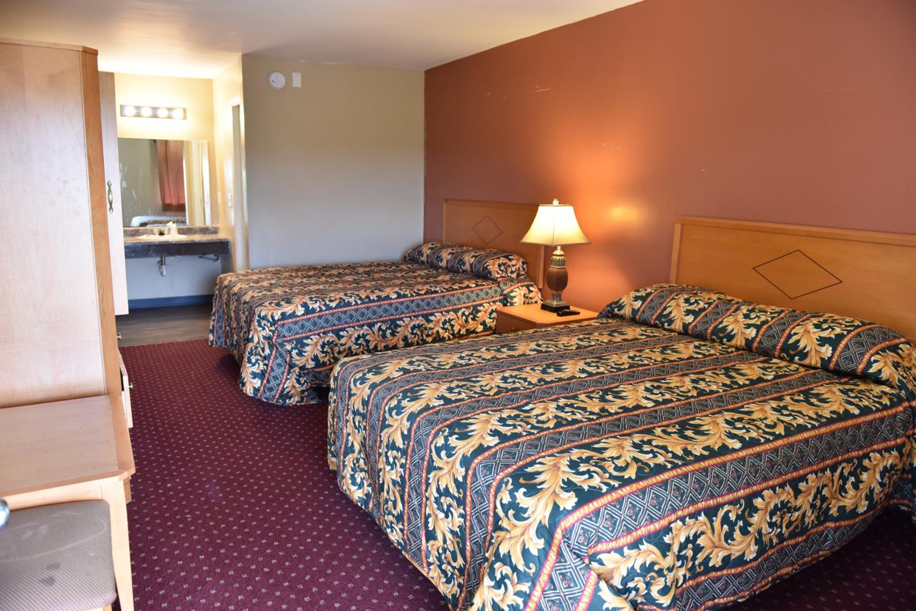 Merrillville Vacations - Knights Inn Merrillville - Property Image 25