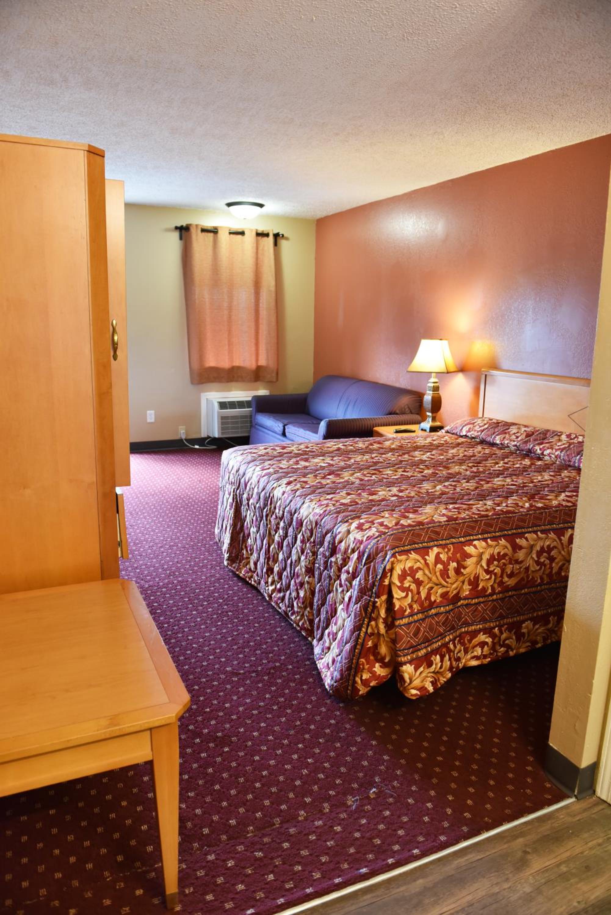 Merrillville Vacations - Knights Inn Merrillville - Property Image 17