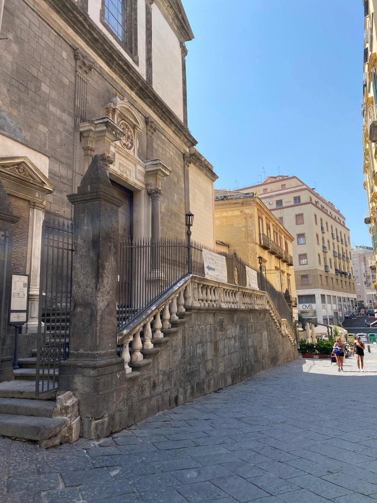 NovaNova en Naples — other