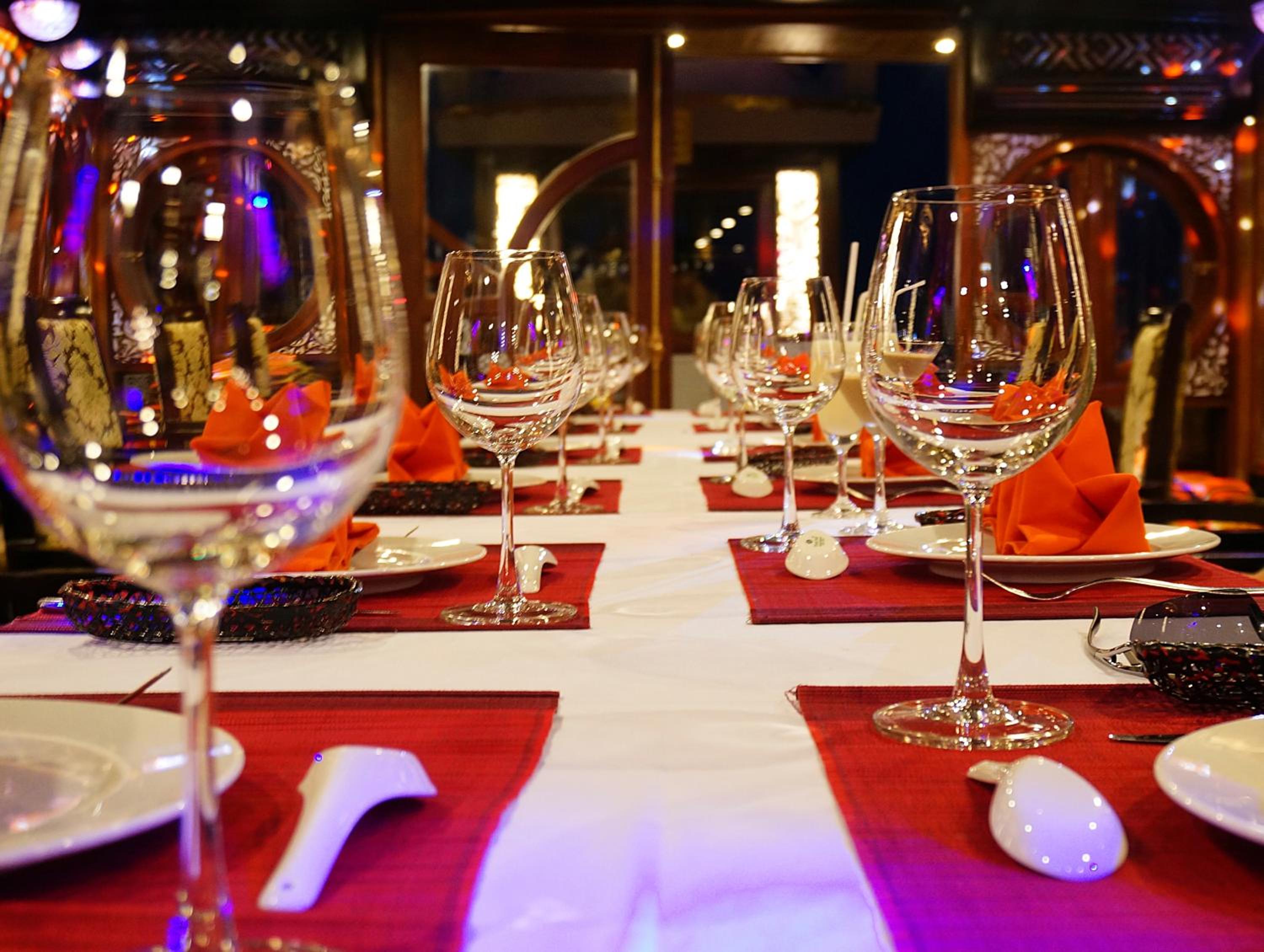 Oriental Sails Cruise