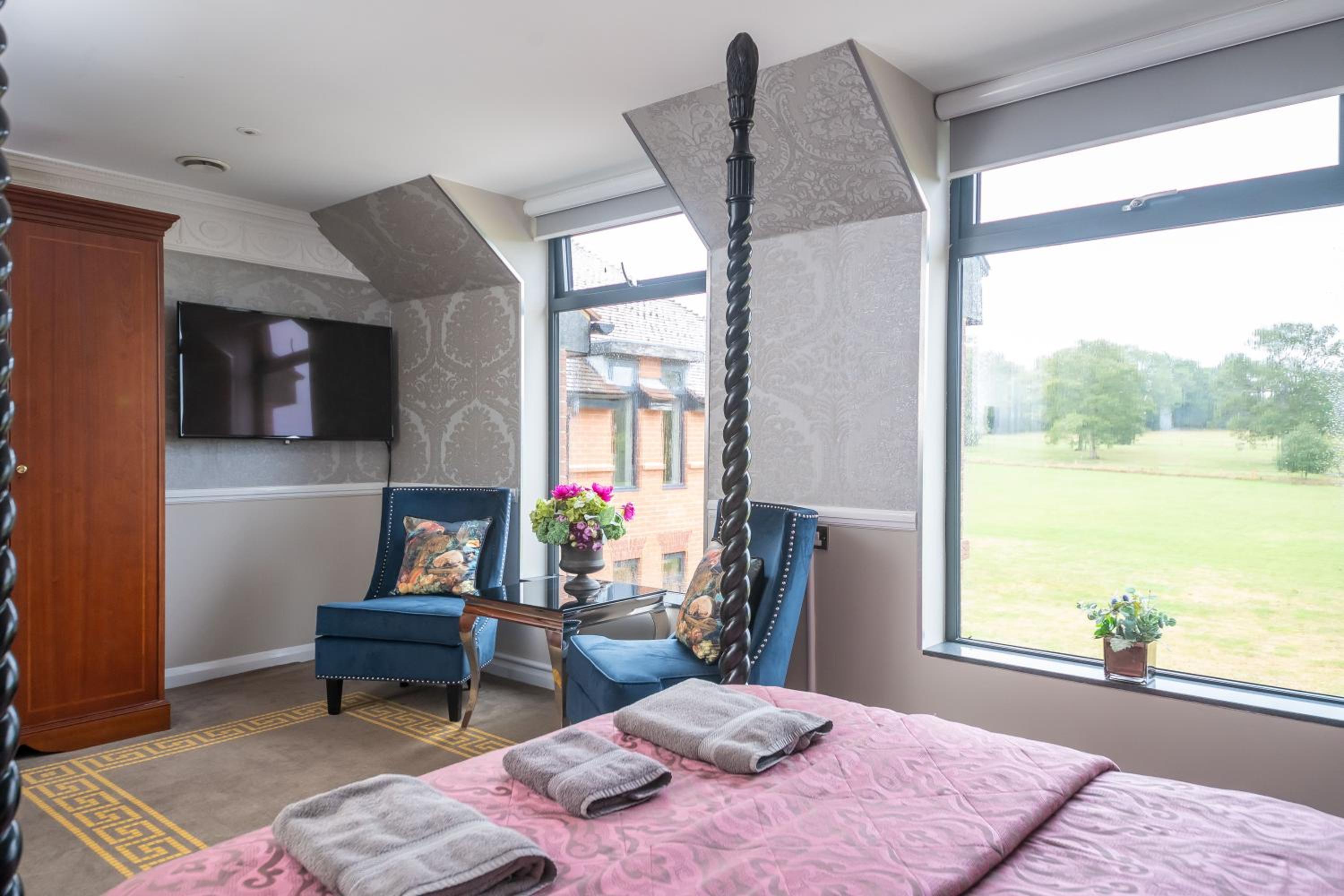 Guildford Vacations - Guildford Manor Hotel  Spa - Property Image 8