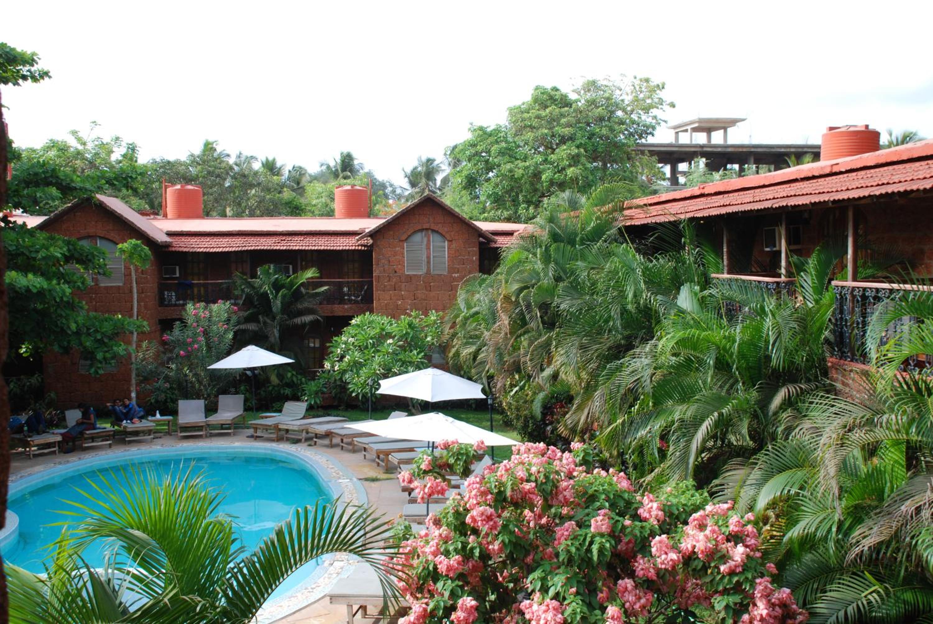 Sea Breeze Beach Resort Candolim, Goa