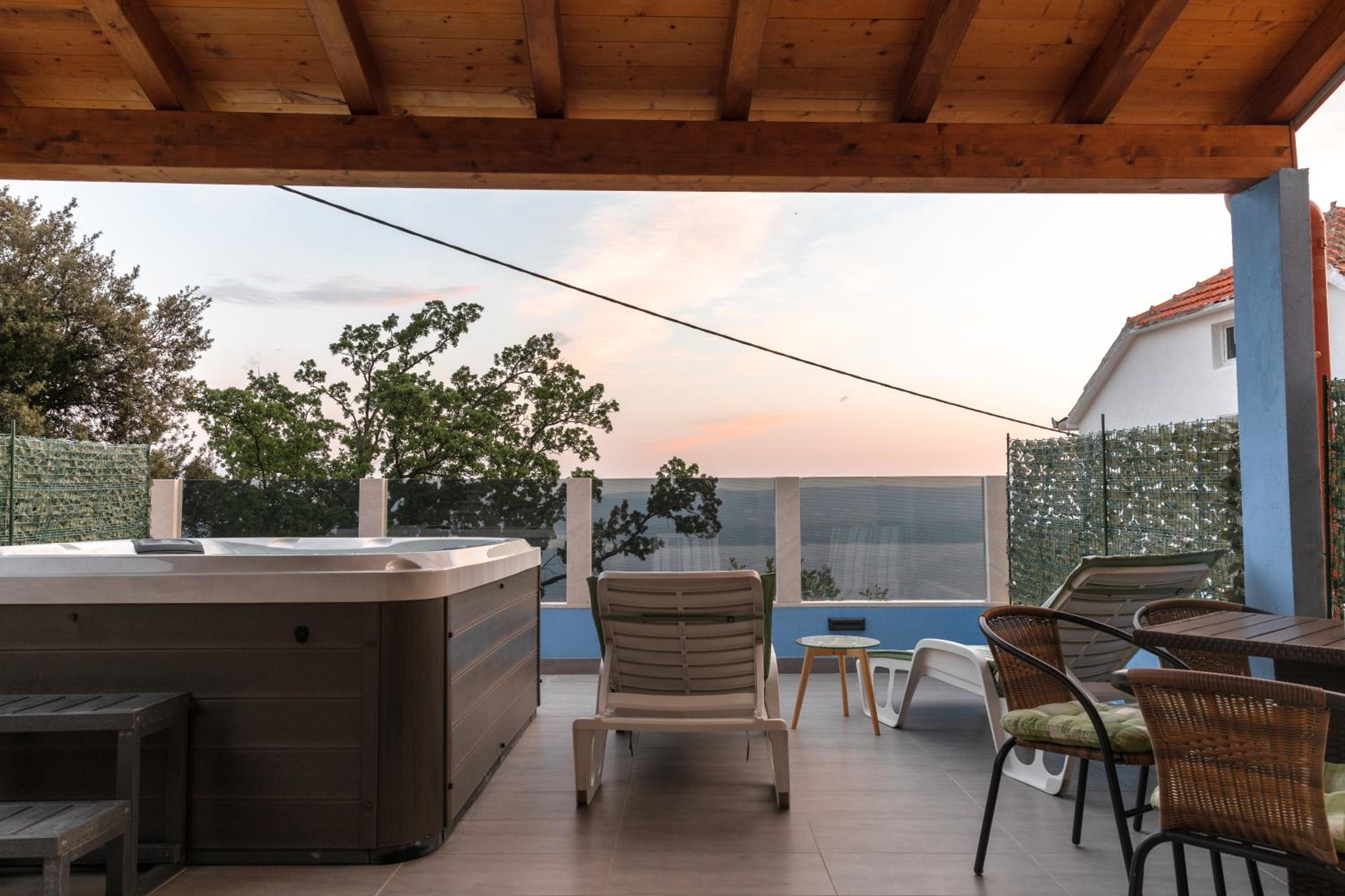 Stone house Dario with Finnish sauna and an outdoor hot tub view 2
