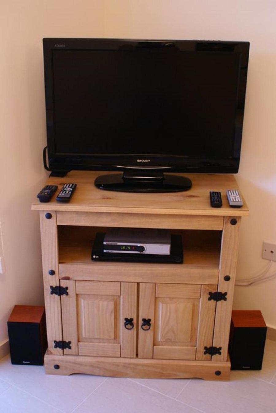 Pleasantly furnished Apartment B201 with large terrace, Wi-Fi & Android TV