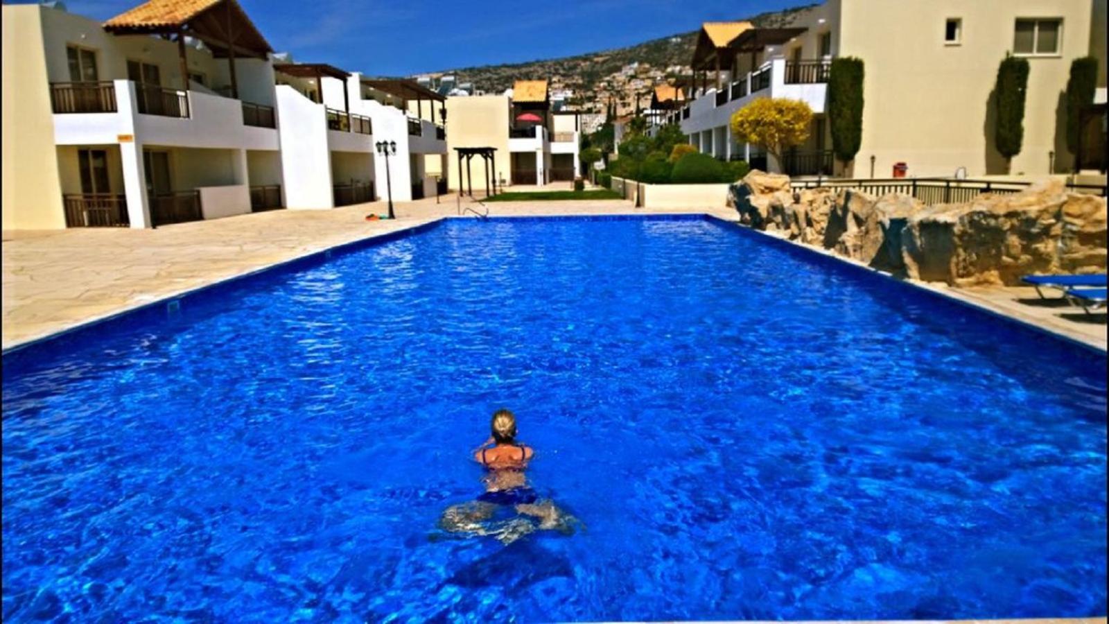 Pleasantly furnished Apartment B201 with large terrace, Wi-Fi & Android TV