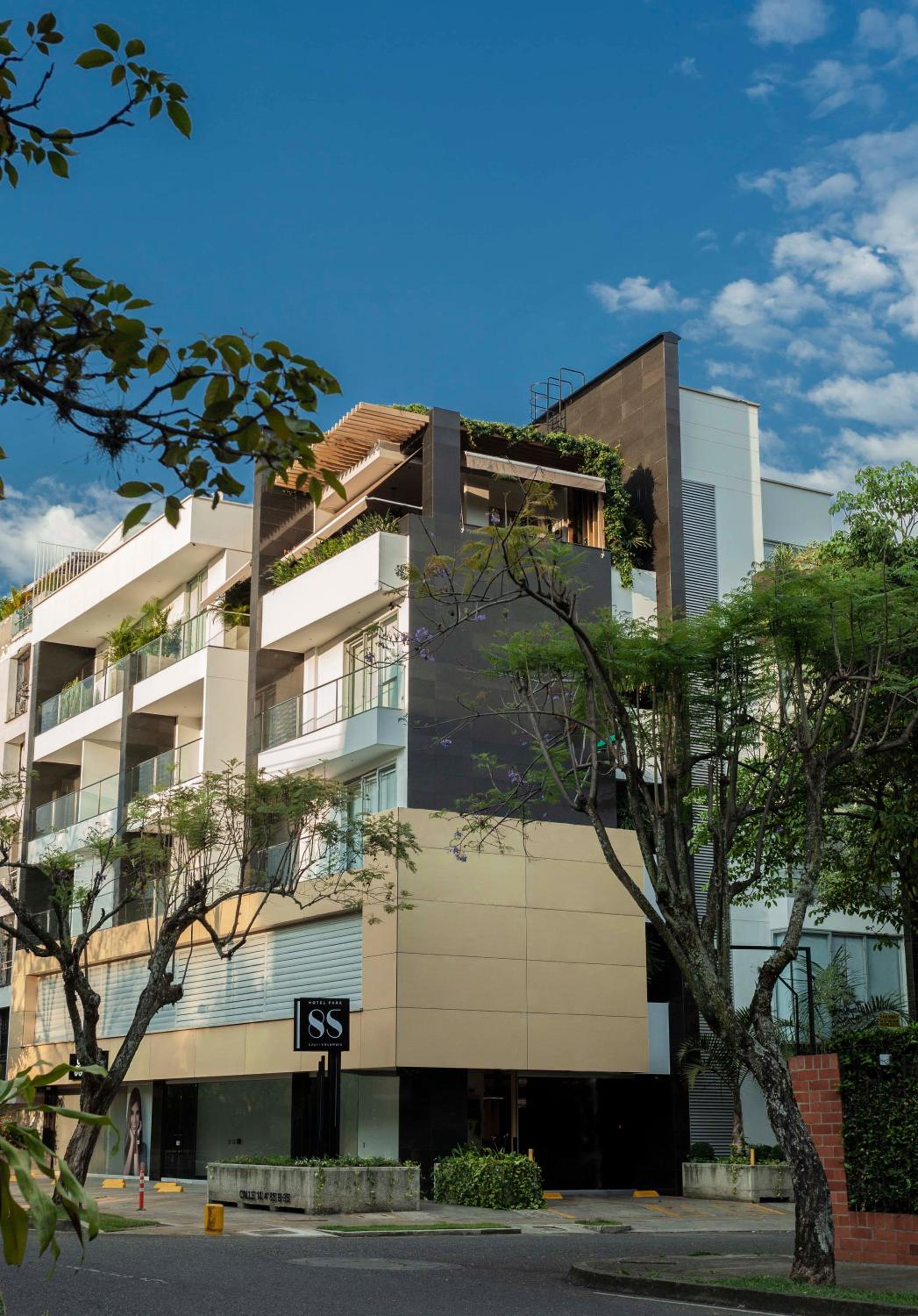 Hotel Park 85 - Image 1