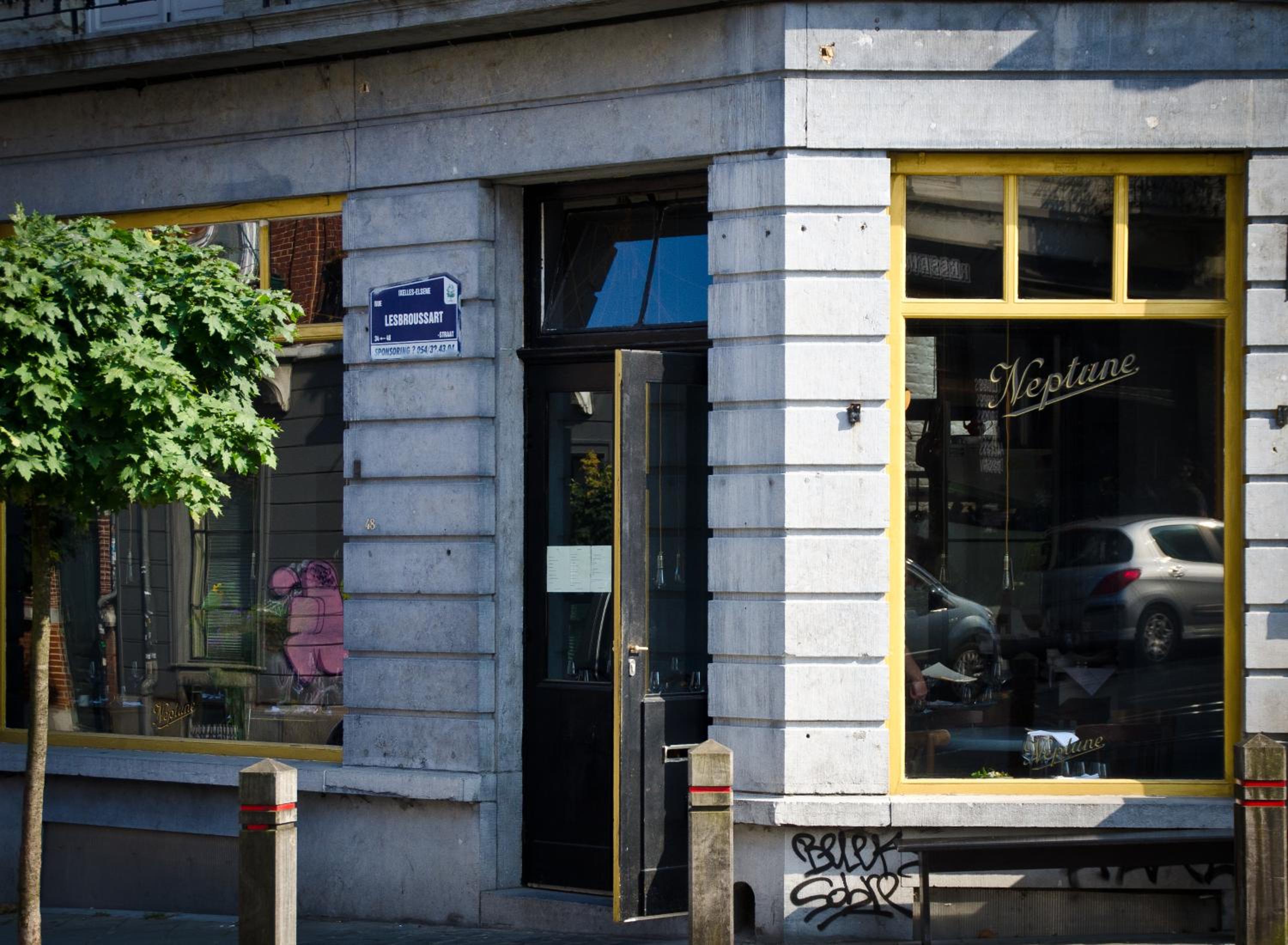 House Ninety Guesthouse