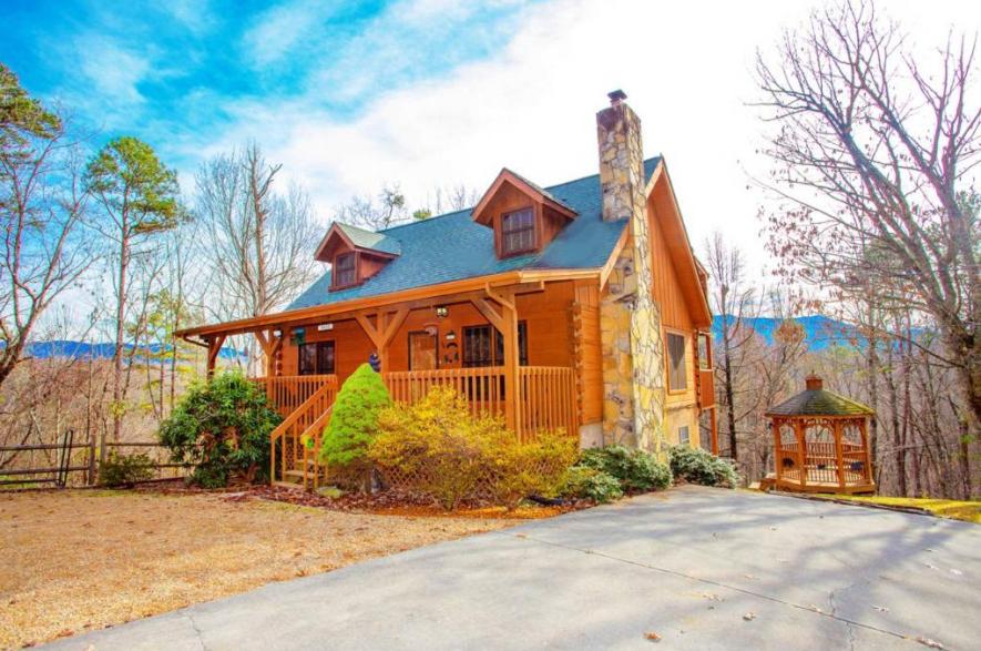 Heaven's Mountain Hideaway view 2