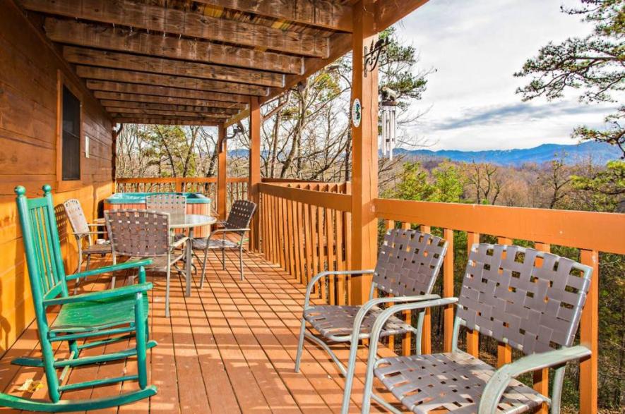 Heaven's Mountain Hideaway view 3