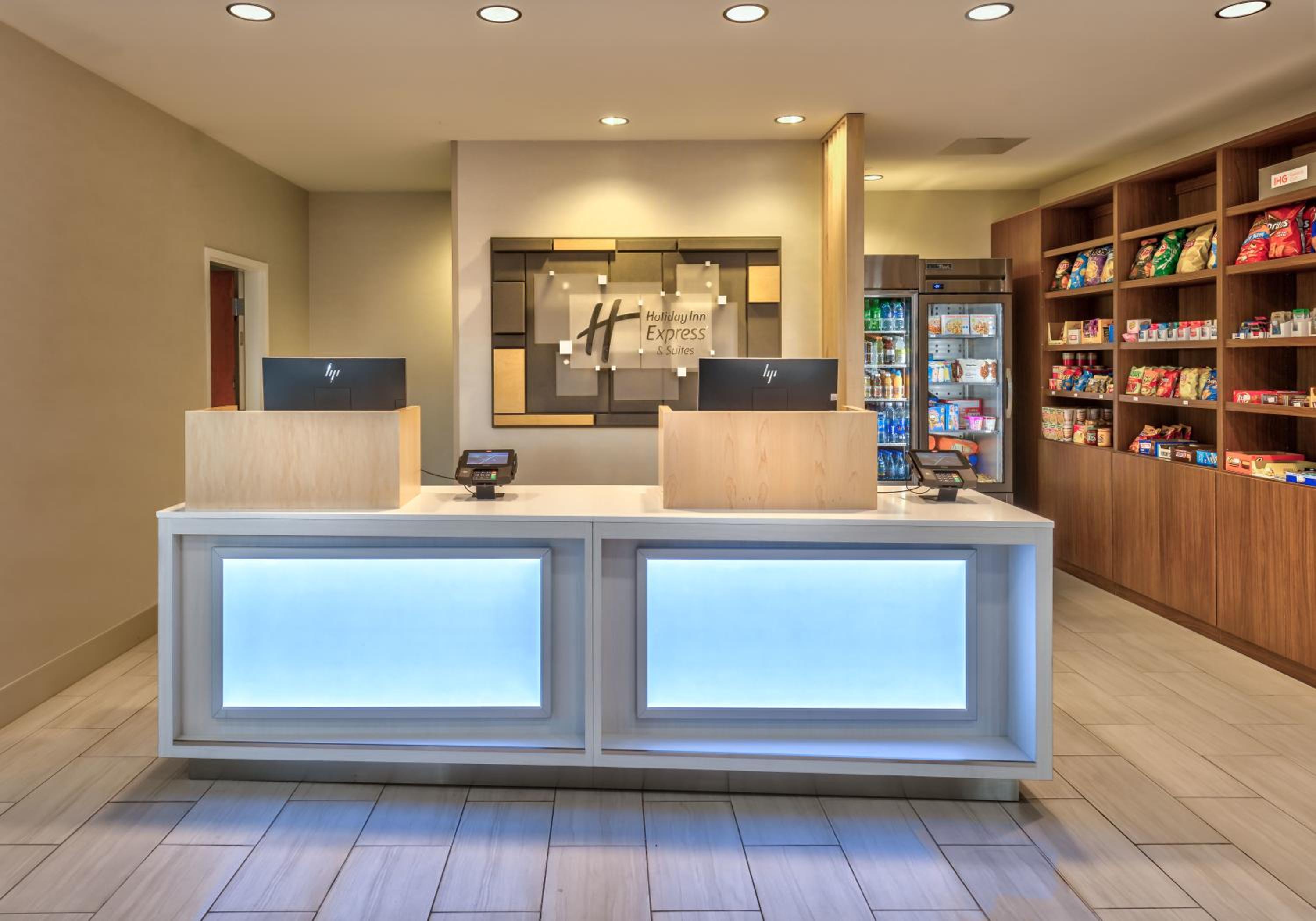 Reno Vacations - Holiday Inn Express Reno Airport, an IHG Hotel - Property Image 26