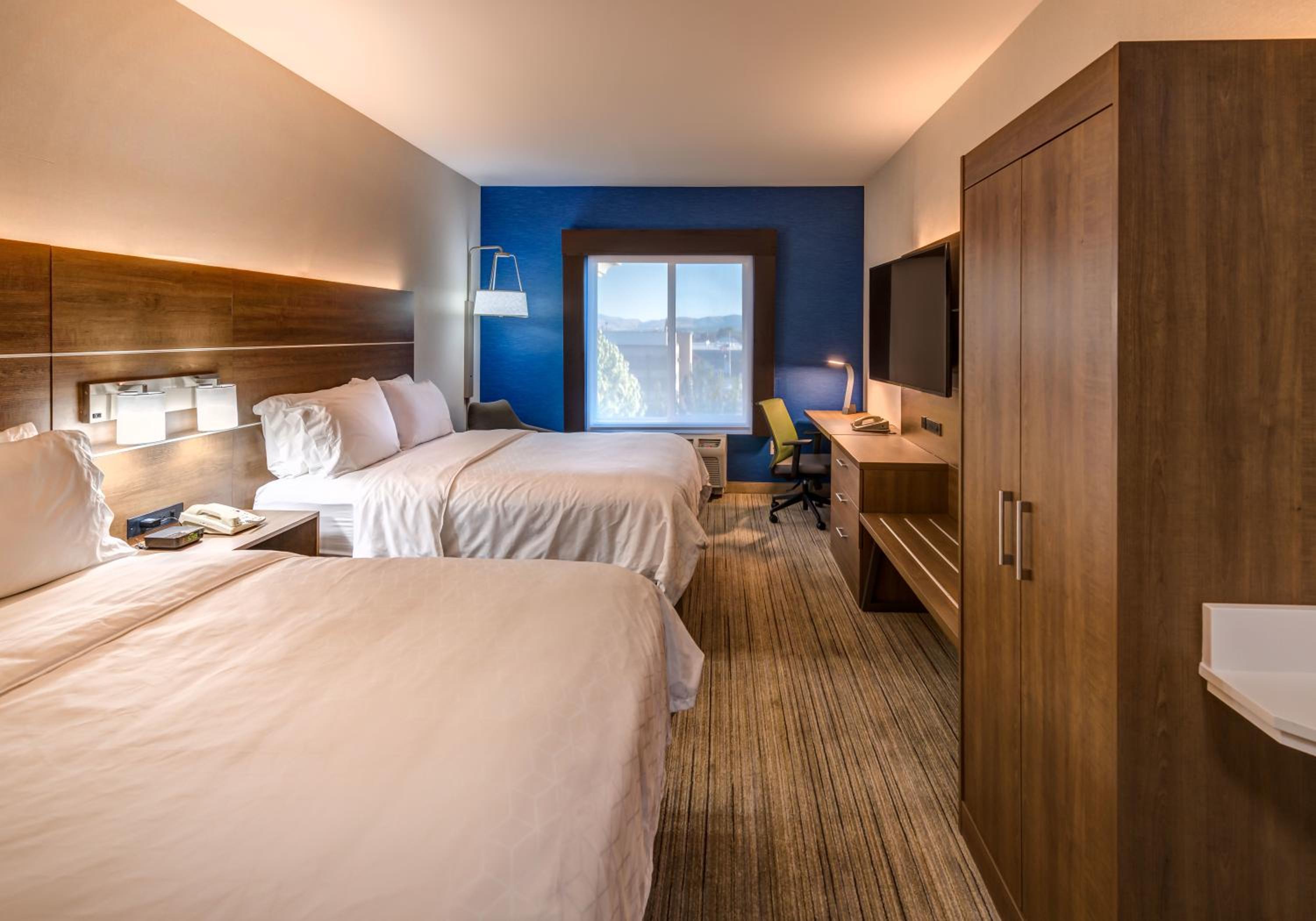 Reno Vacations - Holiday Inn Express Reno Airport, an IHG Hotel - Property Image 2