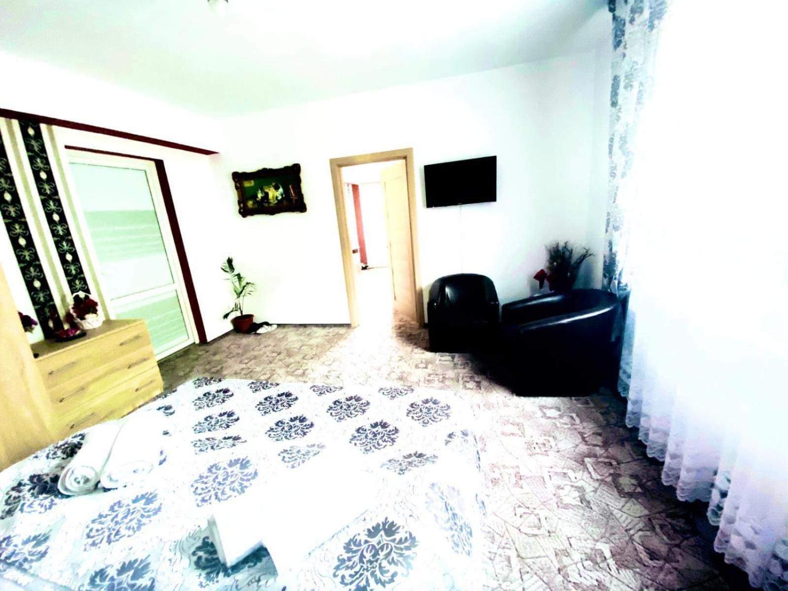 Amazing House Cazare view 5