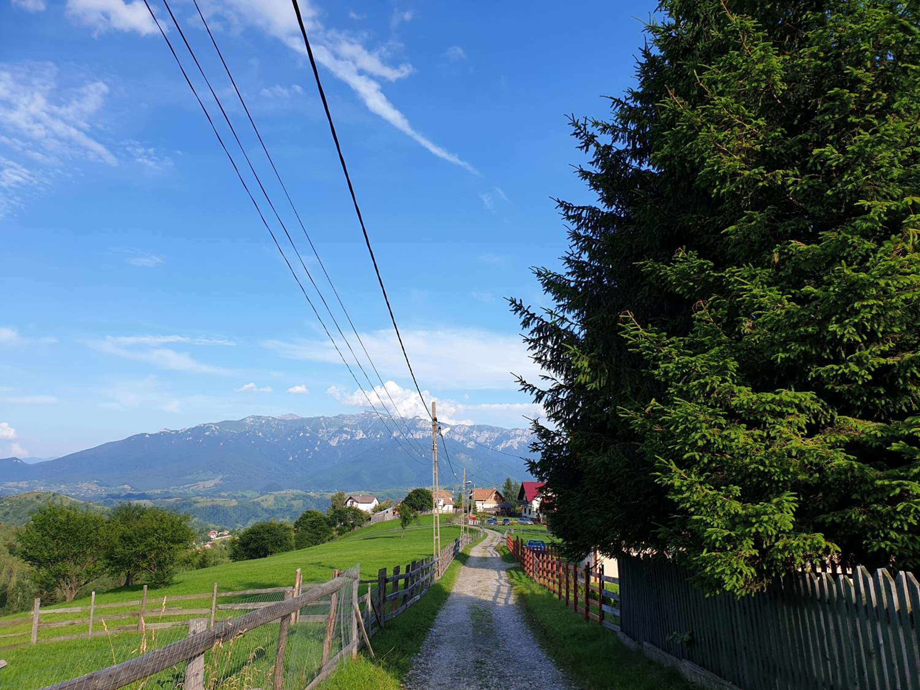 Vila Panoramic Pestera view 4