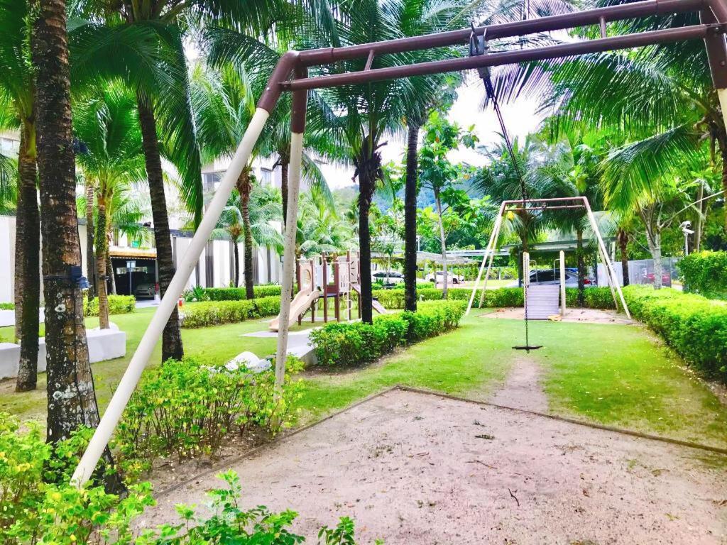 Beachfront Resort By The Sea, Batu Ferringhi photo 6