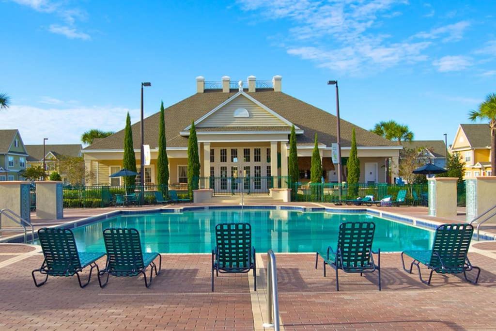 4560 Perfect Getaway close to Disney and all attraction view 2