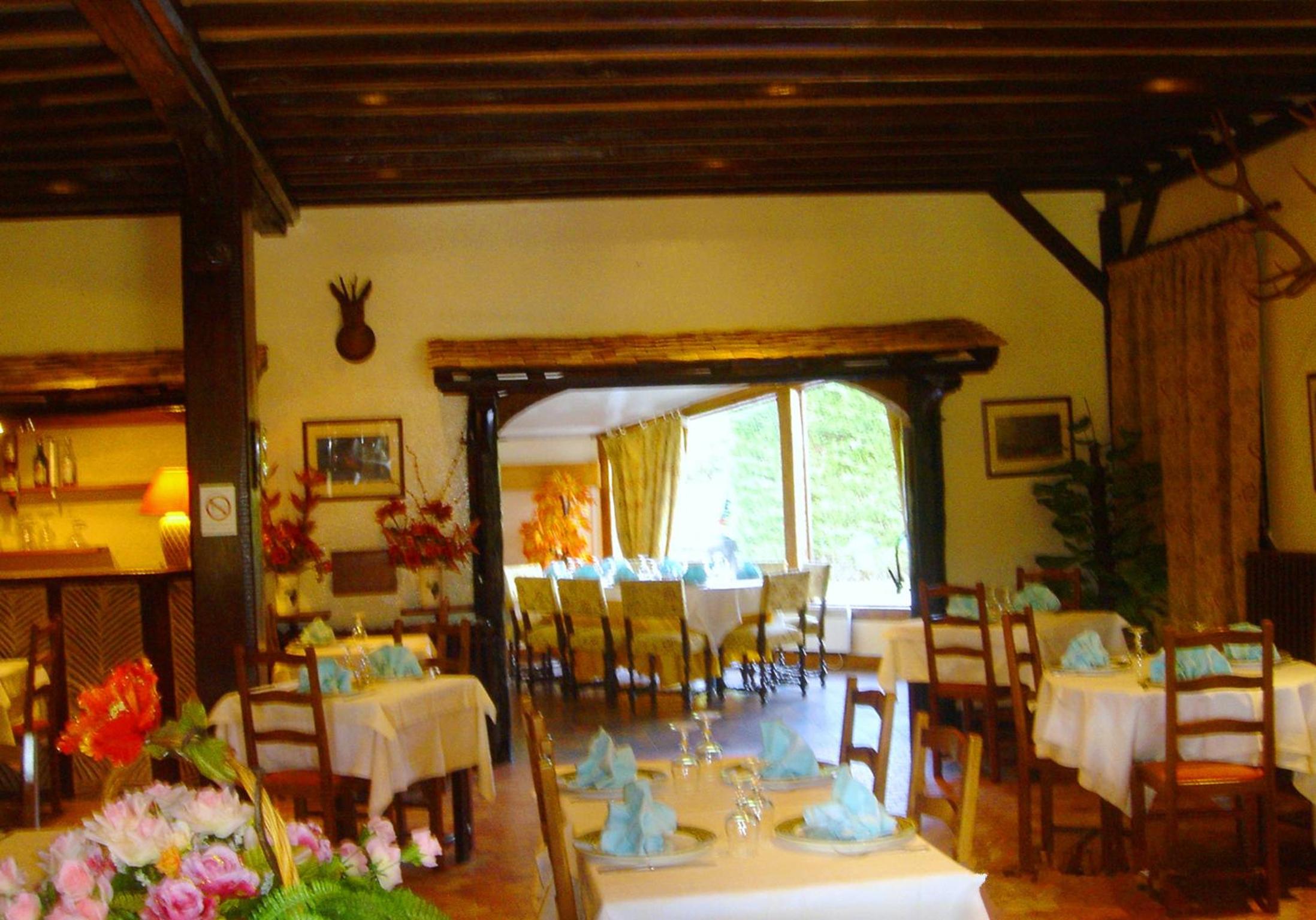 restaurant