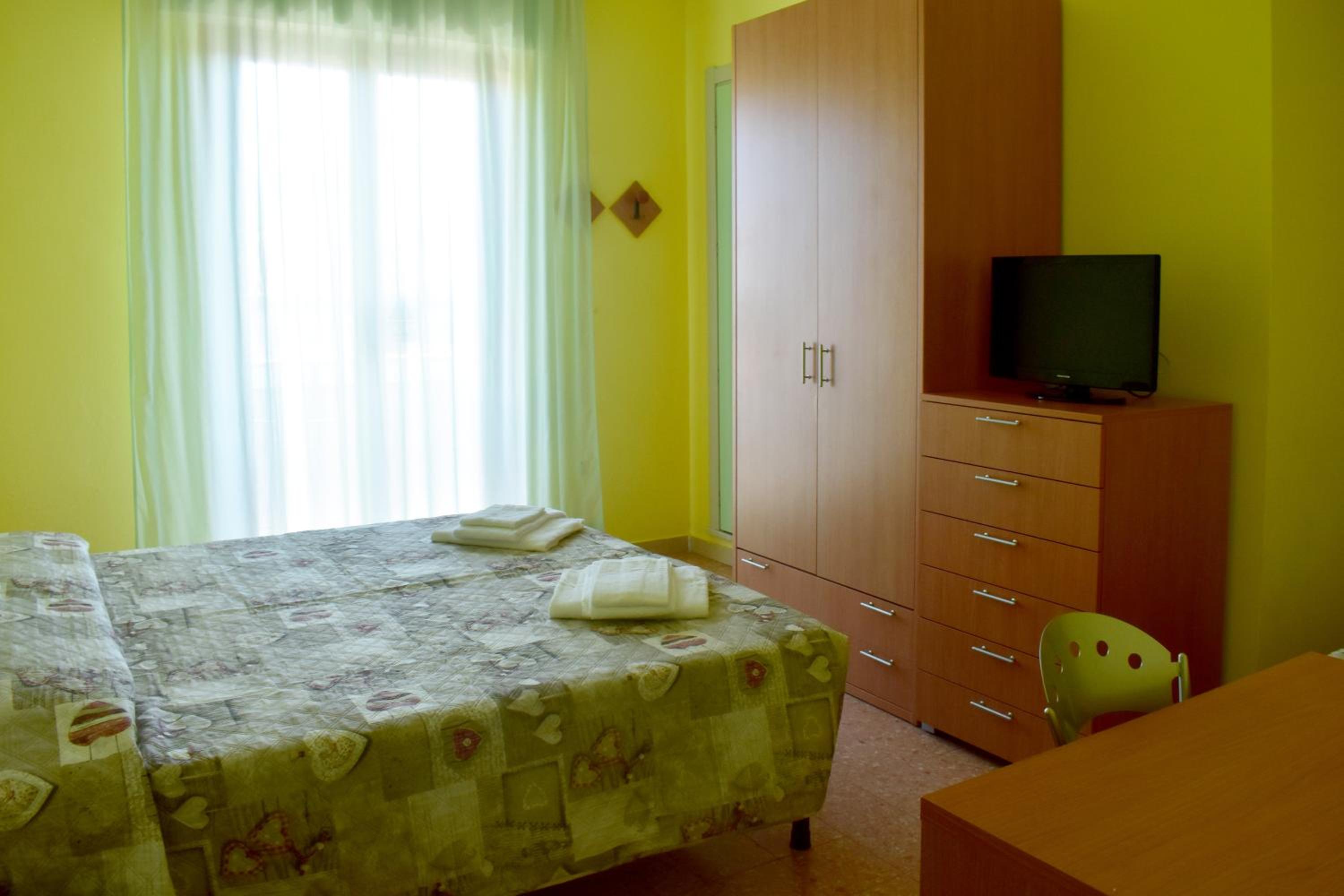Photo 42