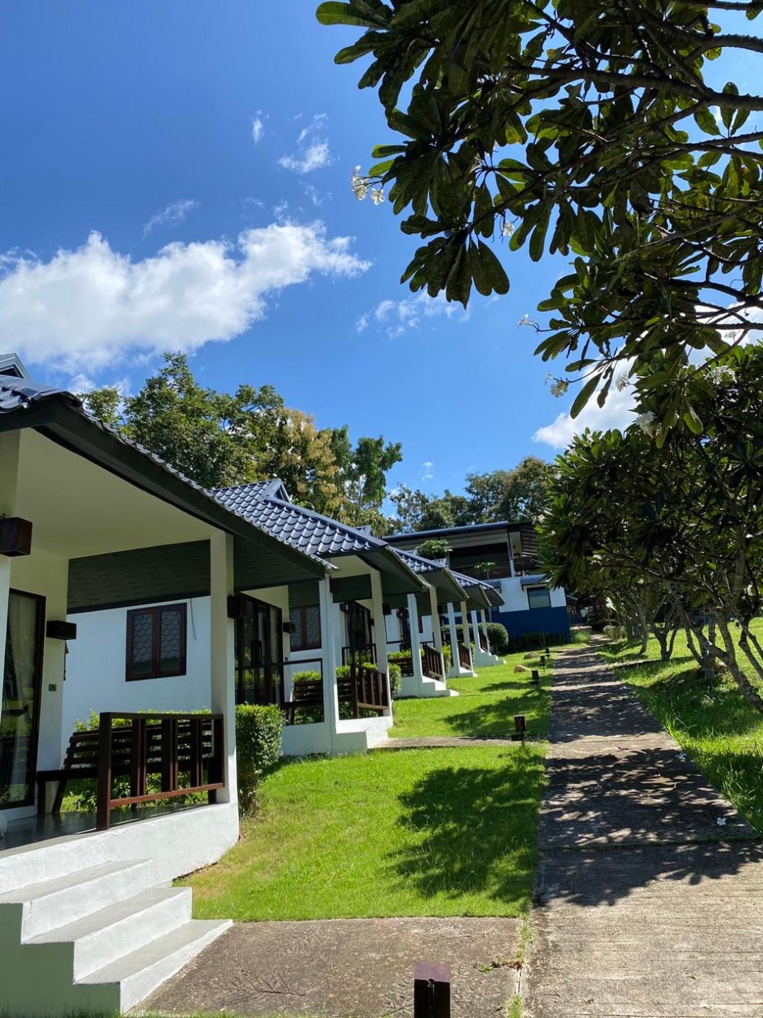 Diamond Village Pai