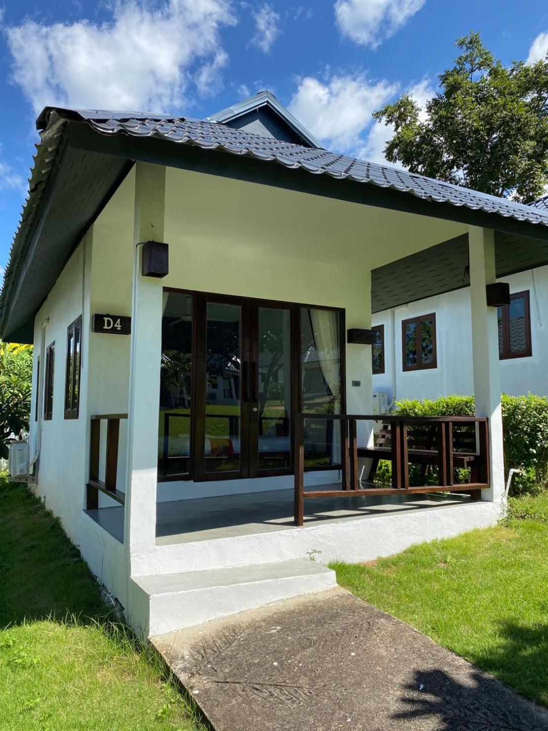 Diamond Village Pai