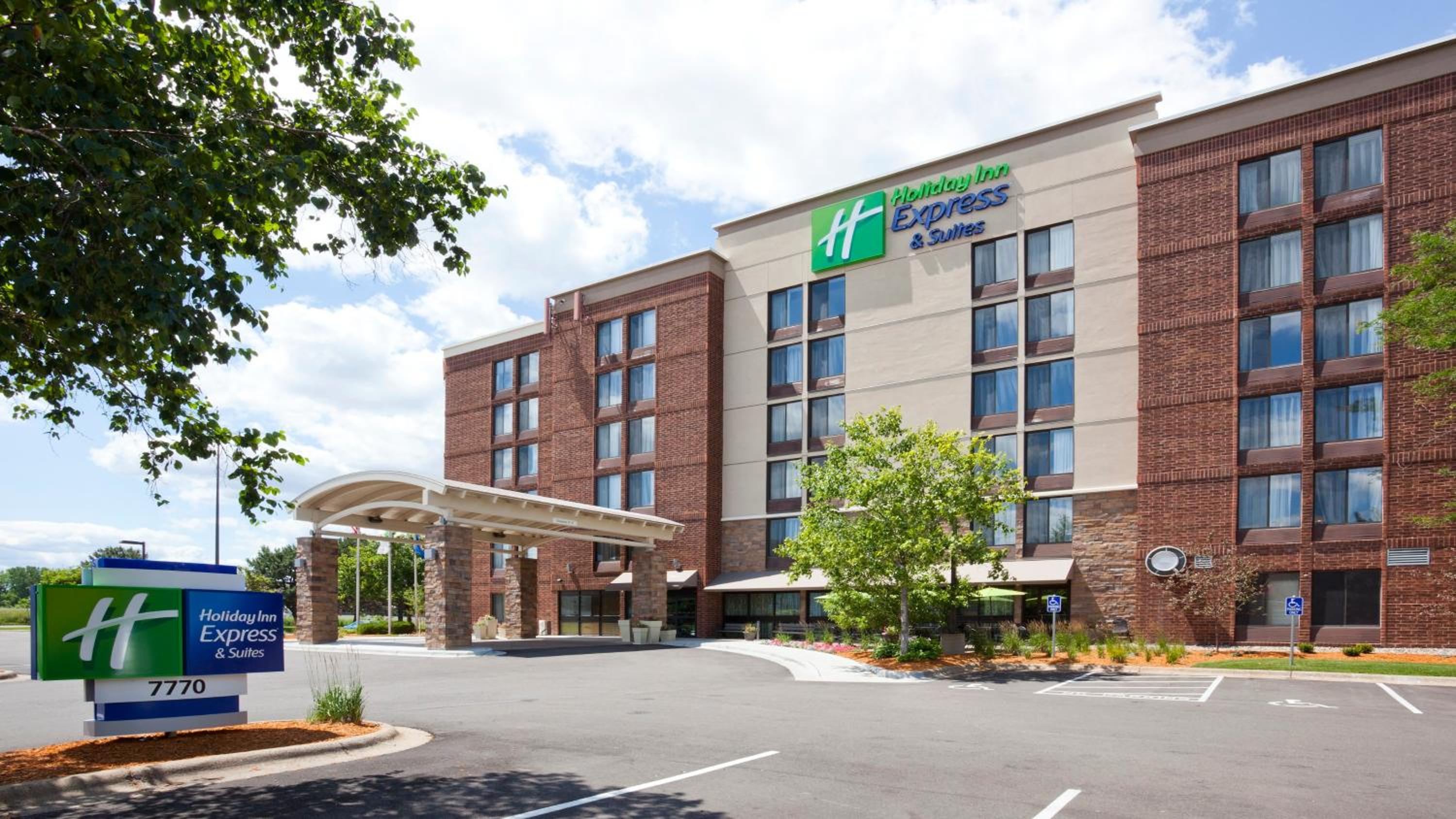 Hotel Holiday Inn Express & Suites Bloomington - Mpls Arpt Area W By Ihg