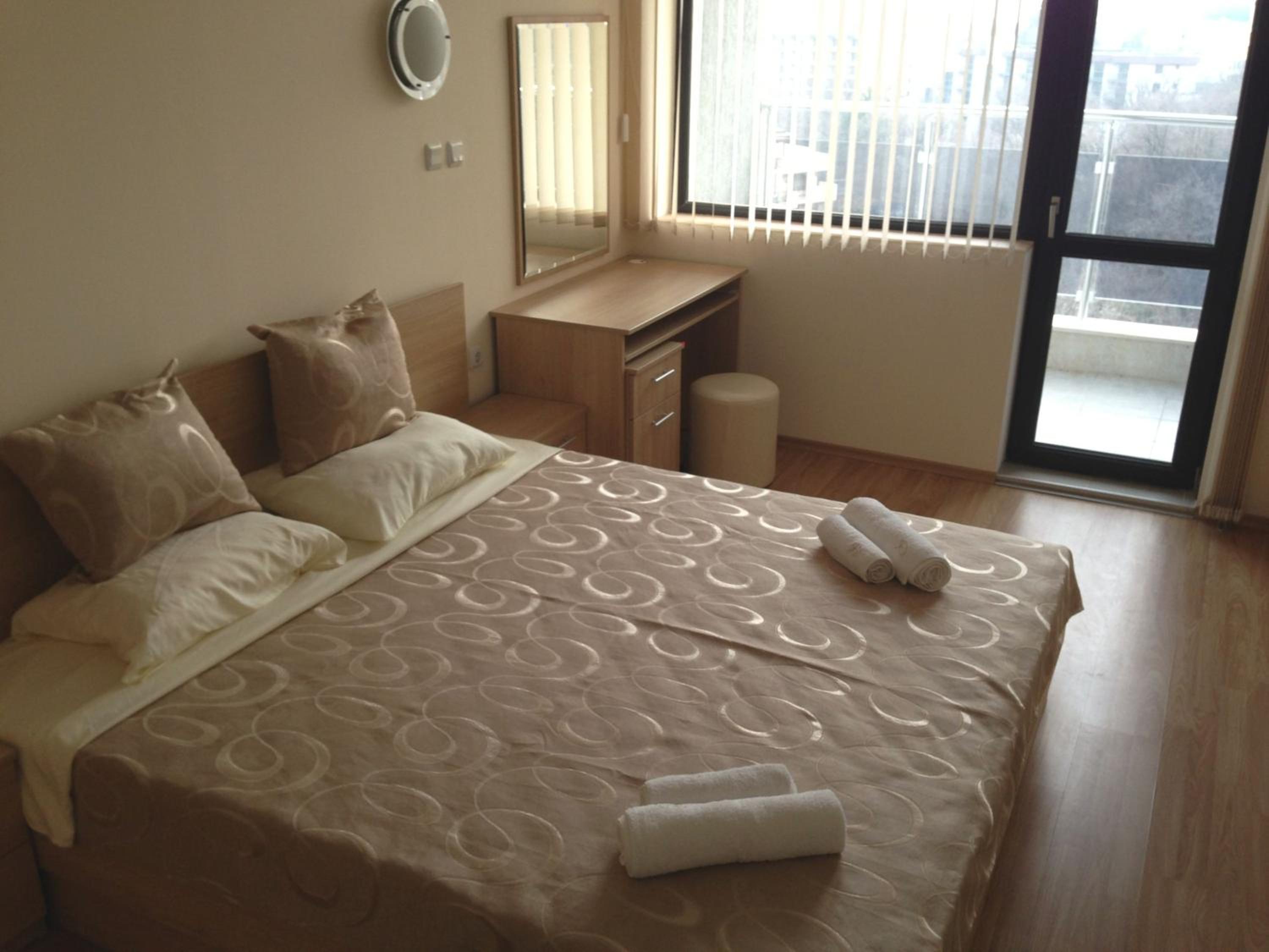 Dilov Apartments in Yalta Golden Sands