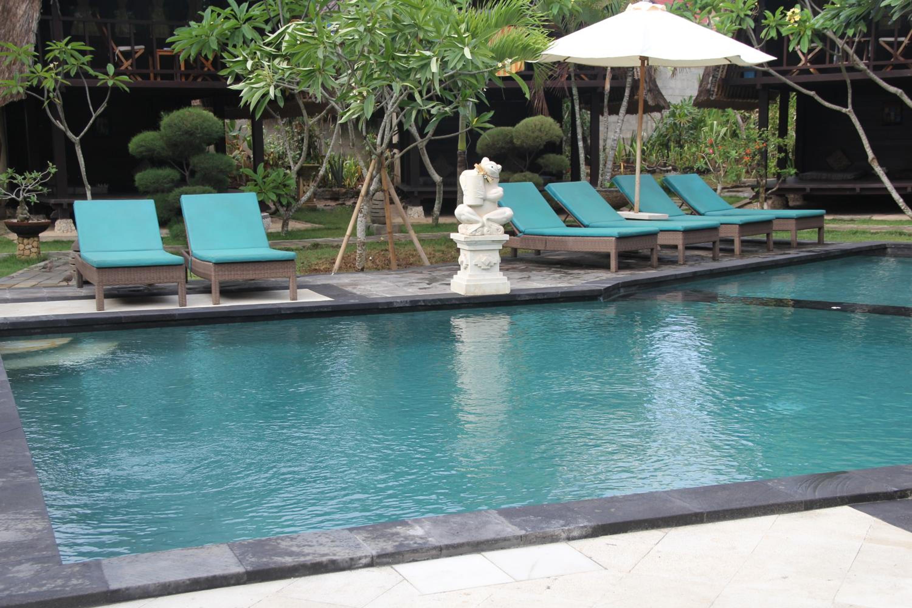 Nanuk's Bungalows