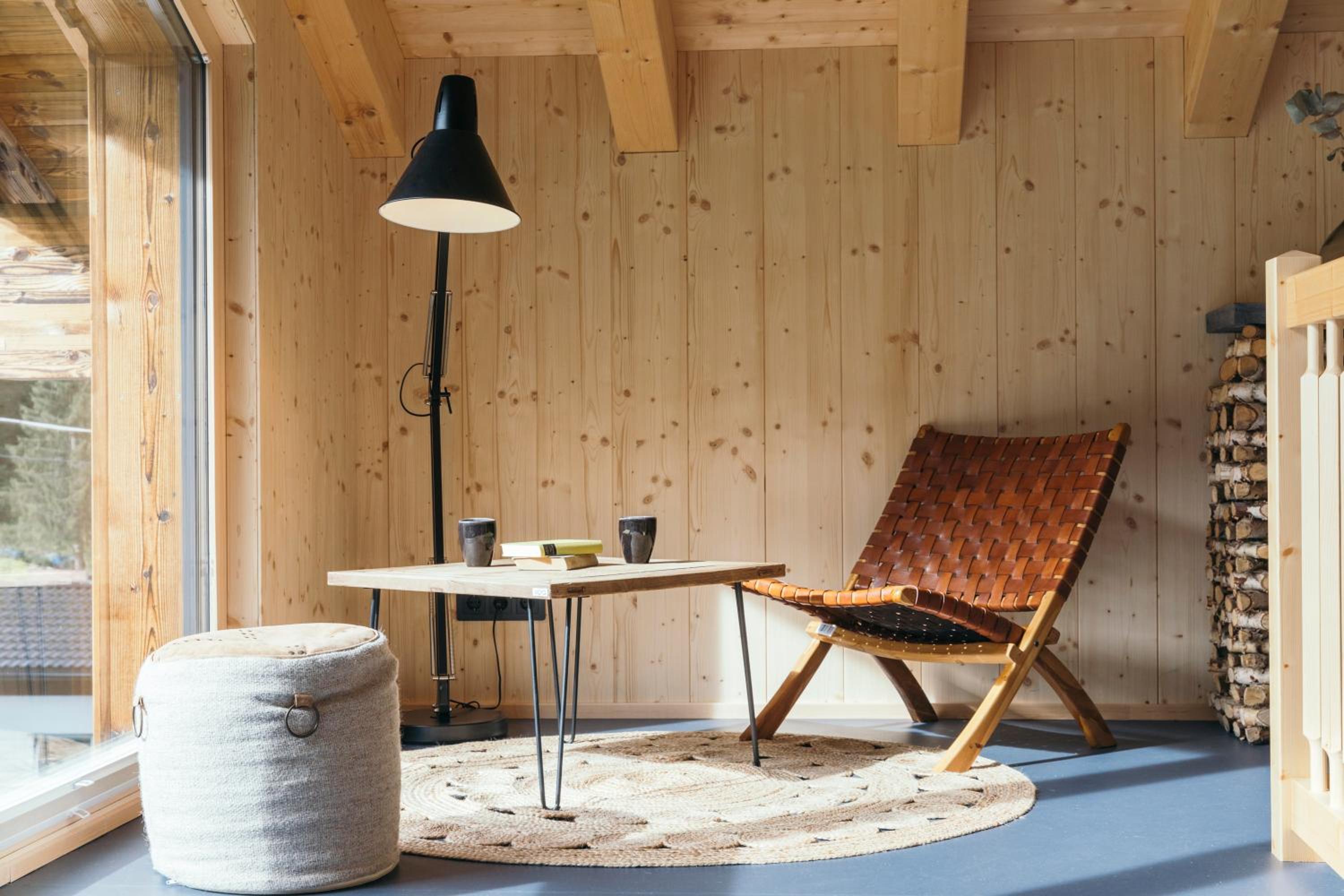 Ferienhaus Alpen Lodge und die Gams