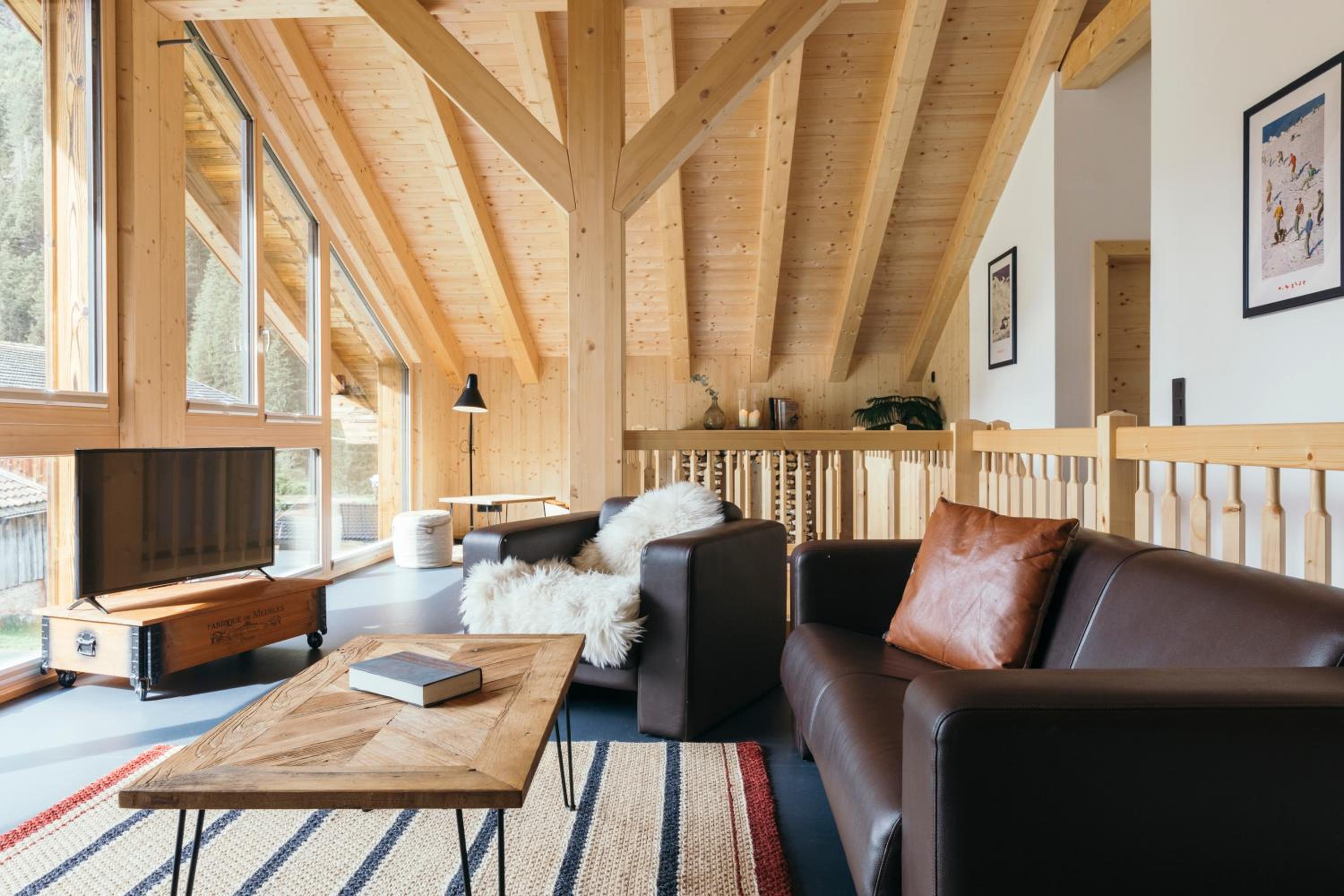 Ferienhaus Alpen Lodge und die Gams