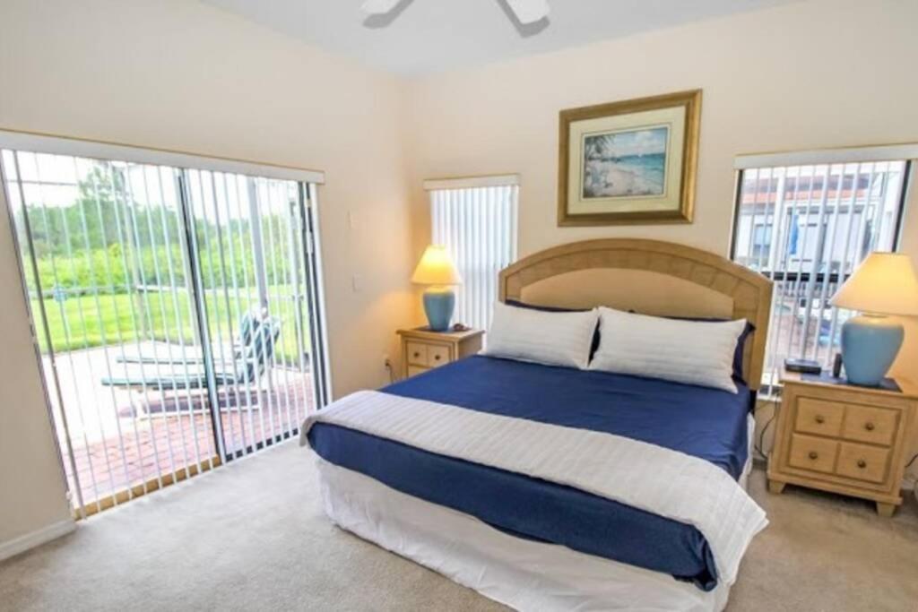 Serene 4-Bedroom Lakeview Retreat with South-Facing Pool & Sun-Drenched Outdoor Living