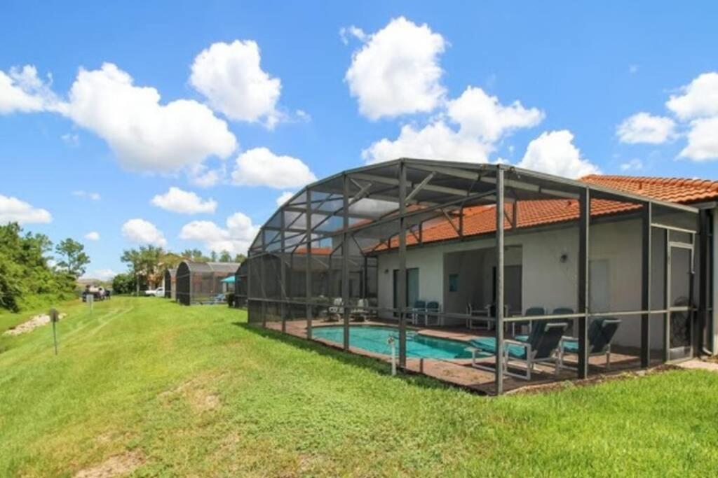 Serene 4-Bedroom Lakeview Retreat with South-Facing Pool & Sun-Drenched Outdoor Living