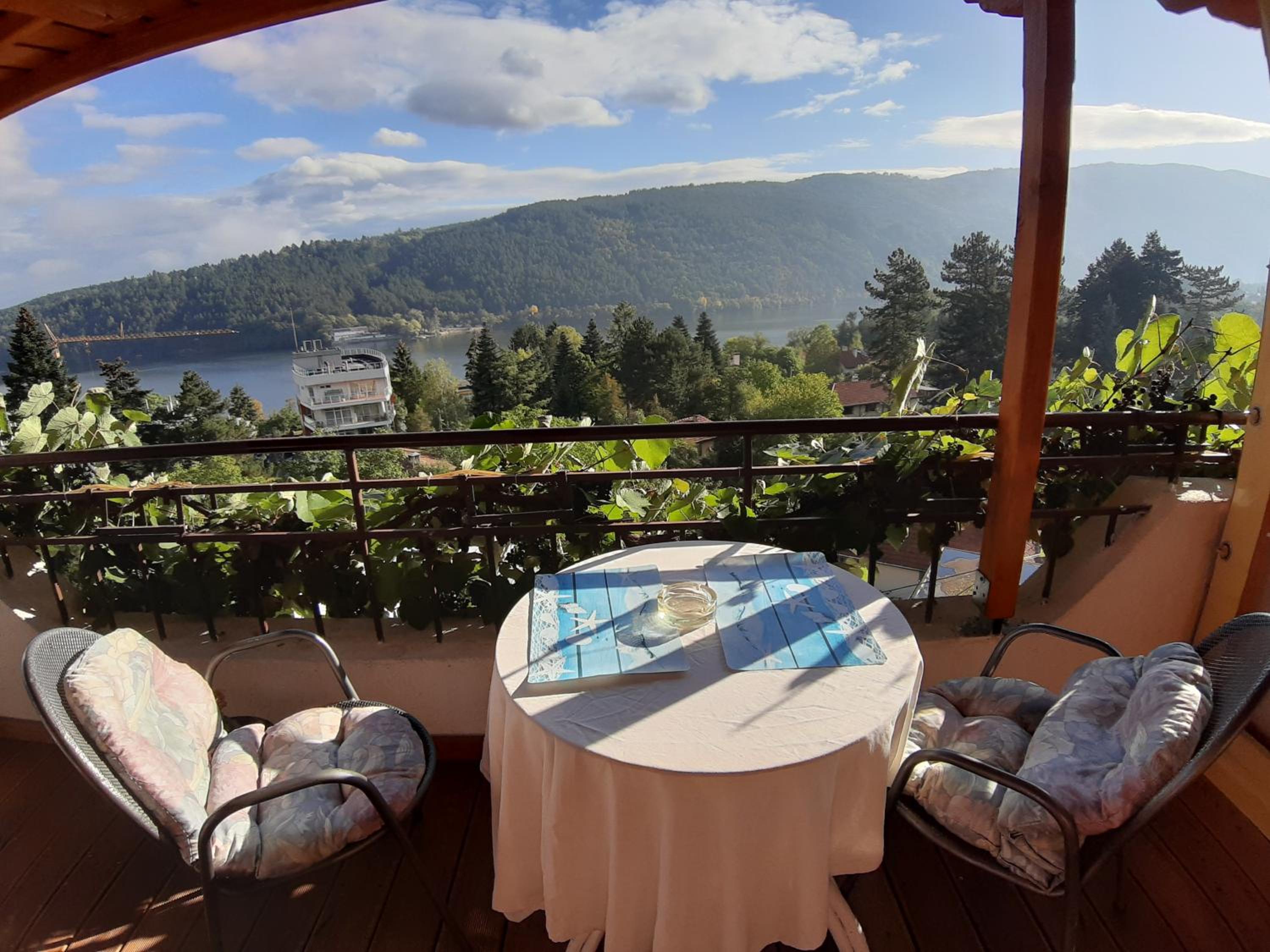 Tora Bora Guest House