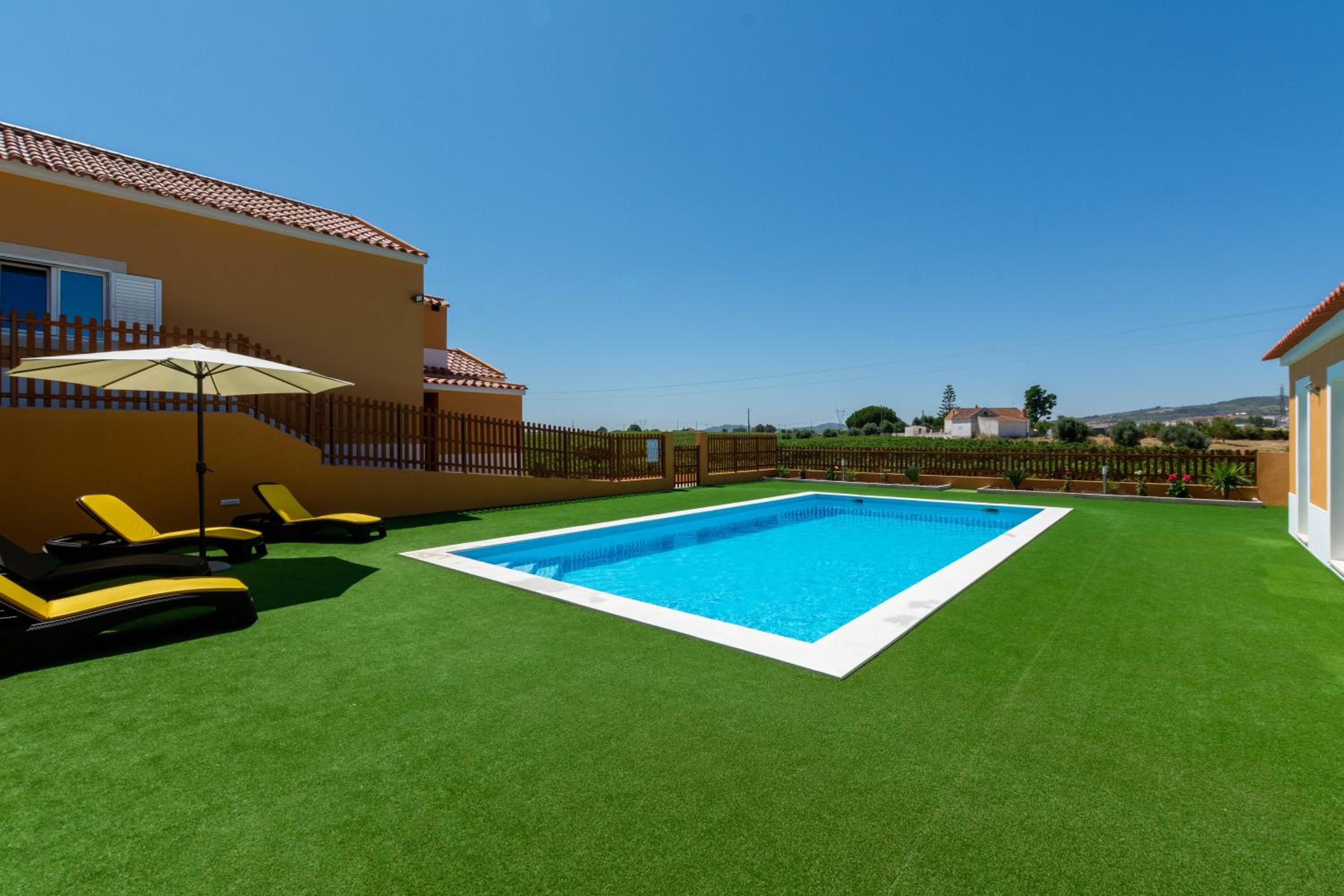 Quinta da Pontinha view 4