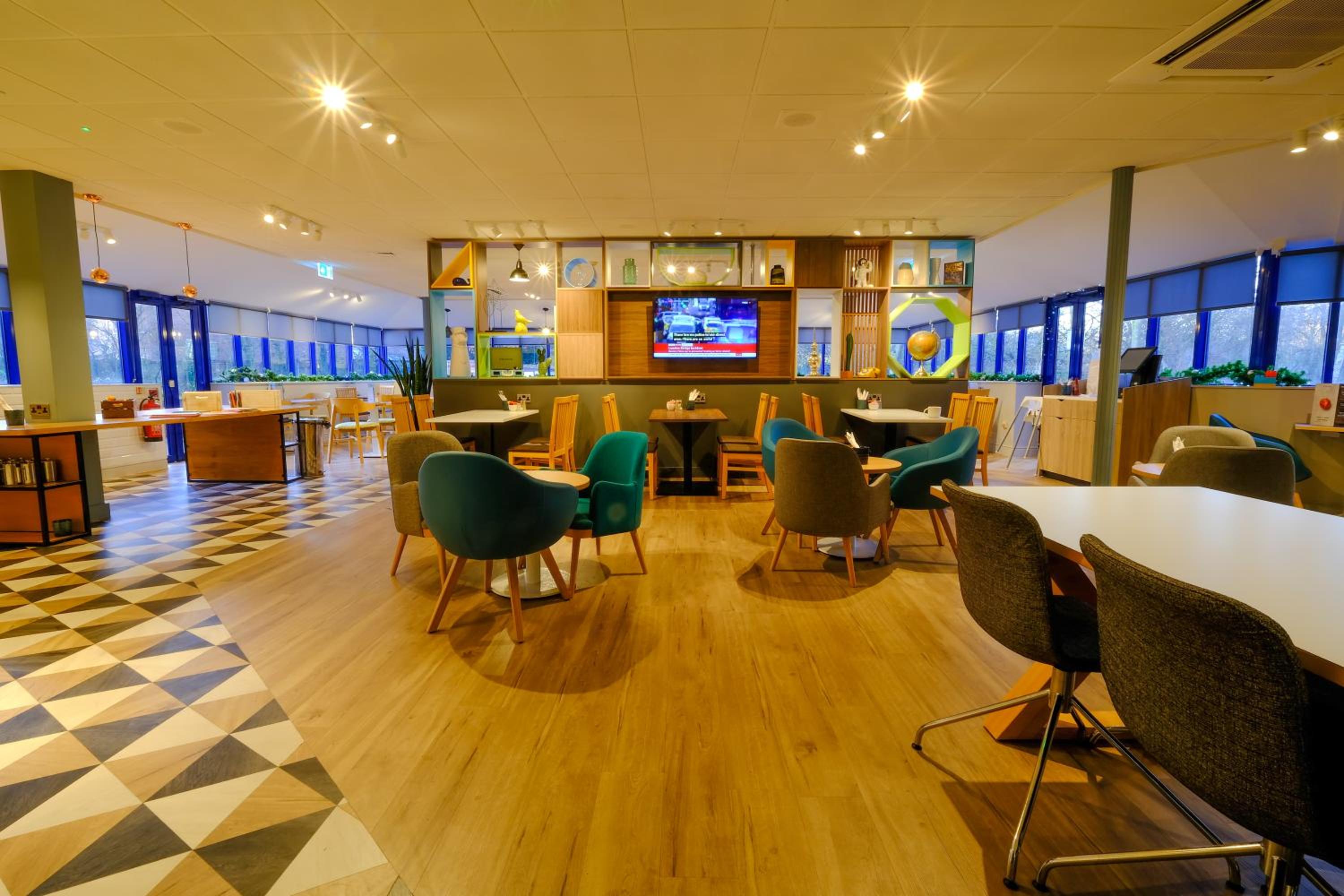 Warrington Vacations - Holiday Inn Warrington, an IHG Hotel - Property Image 3