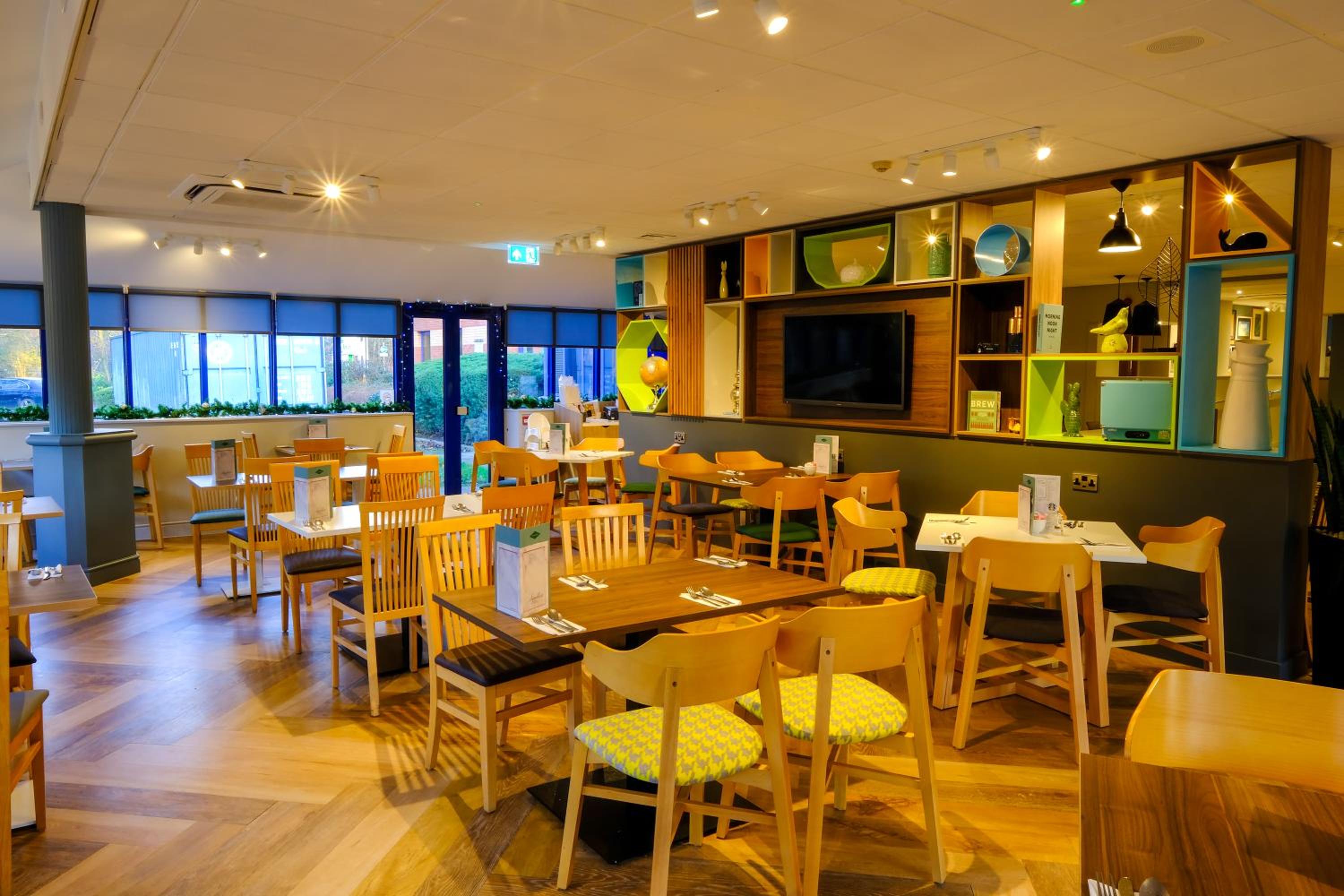 Warrington Vacations - Holiday Inn Warrington, an IHG Hotel - Property Image 4
