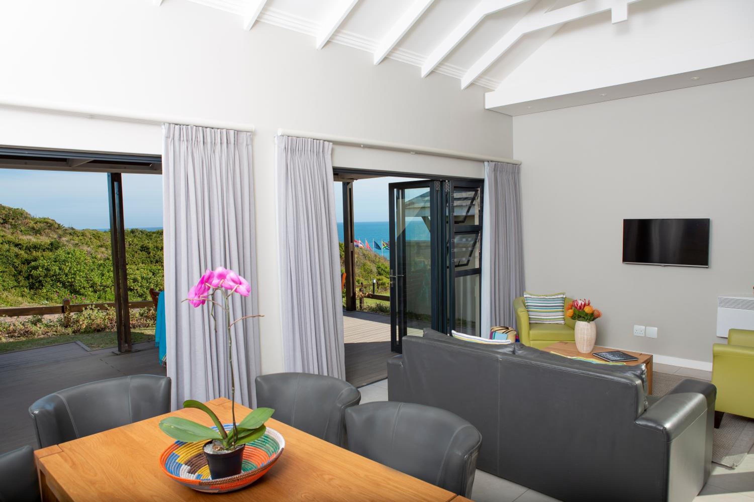 Brenton Haven Beachfront Resort
