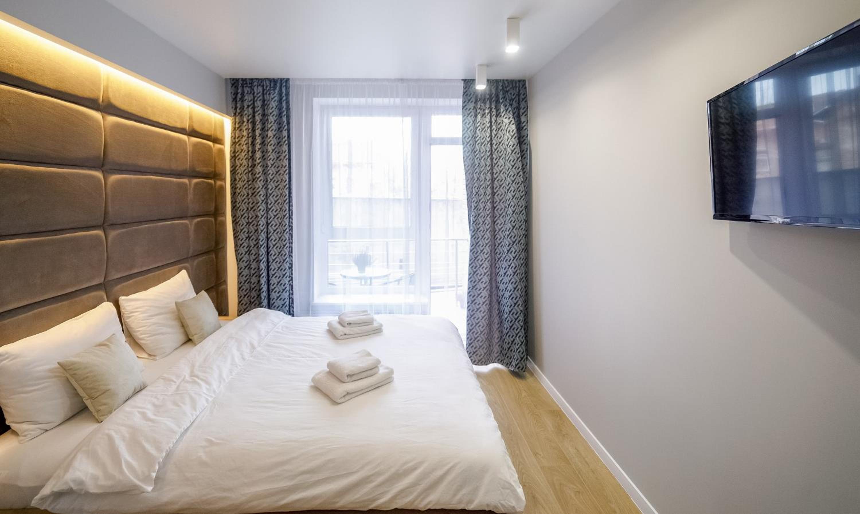 Pure Aparts Two bedrooms view 3