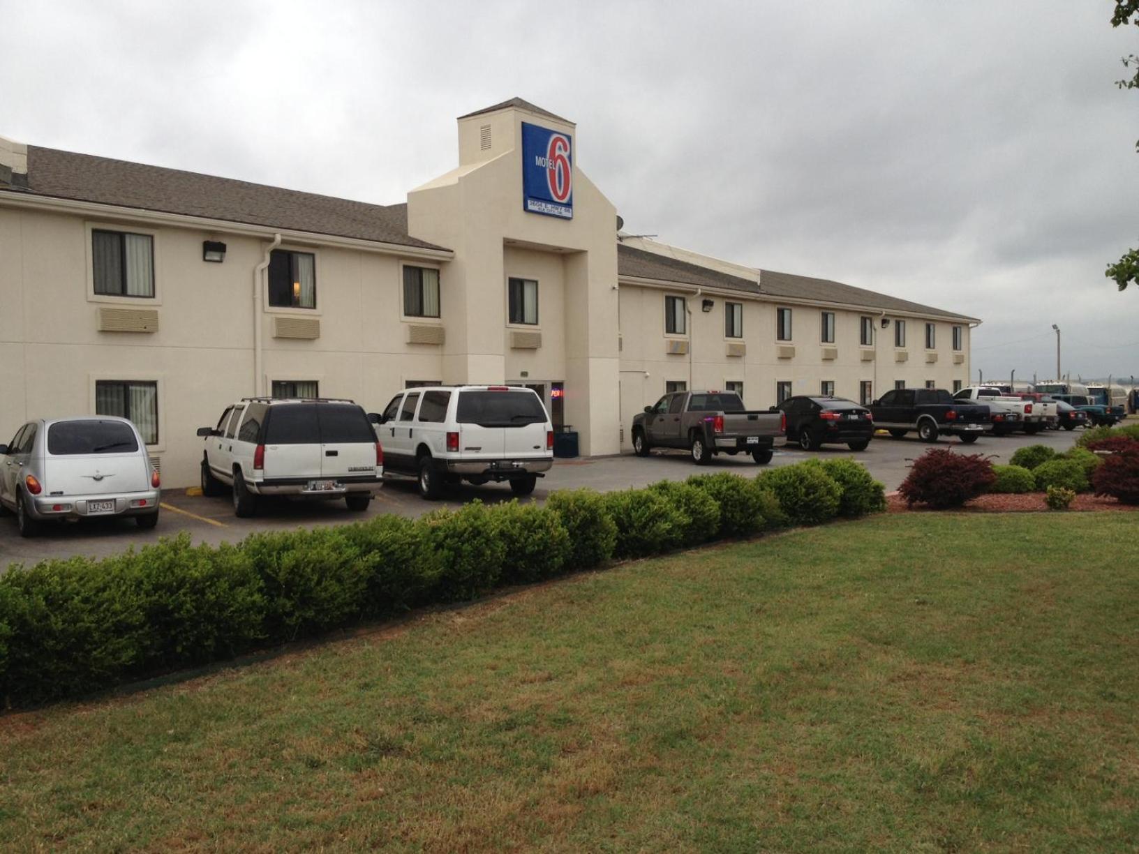 Motel 6 Elk City, Ok view 5