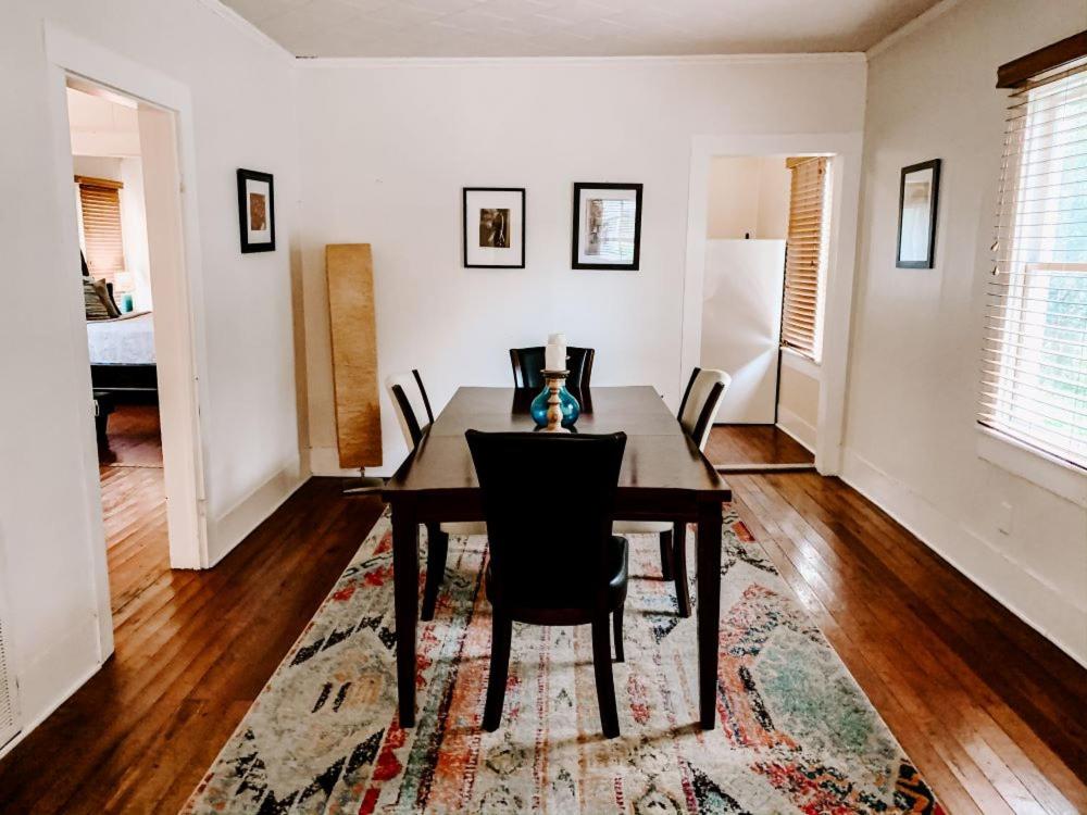 Blue Moon Guest House